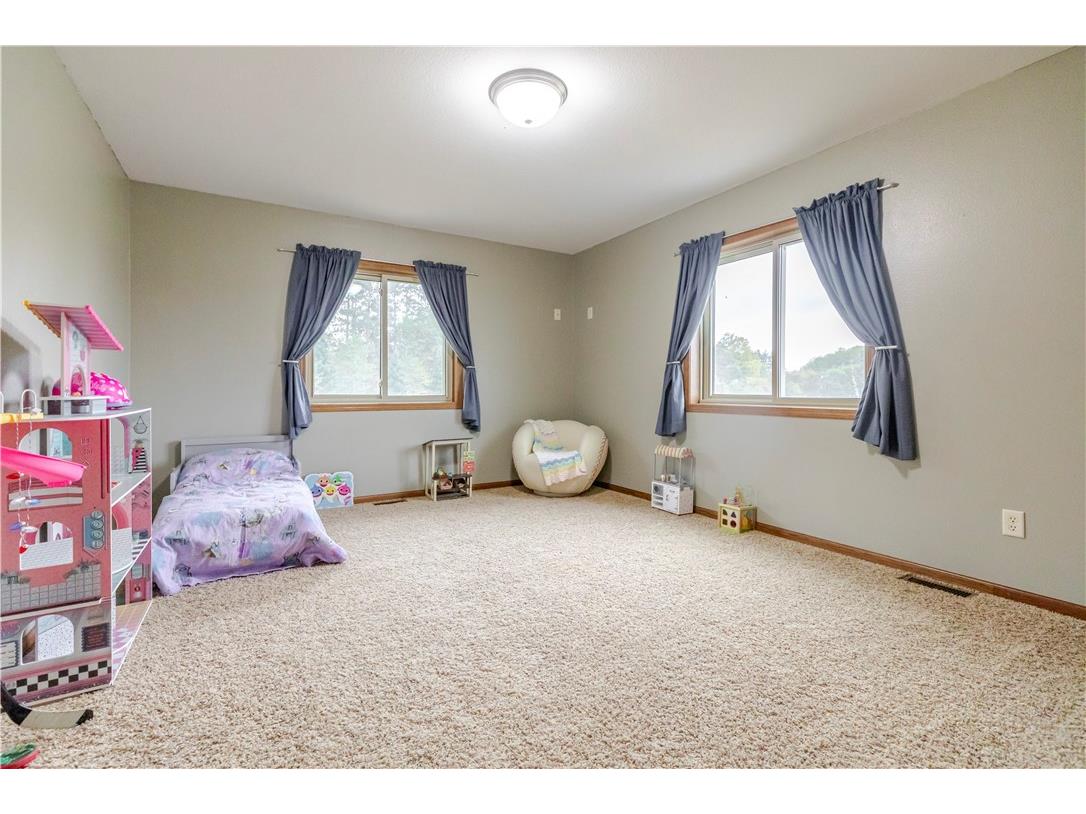 1290 Pleasant Hill Road Eau Claire WI 54703 1596506 image12