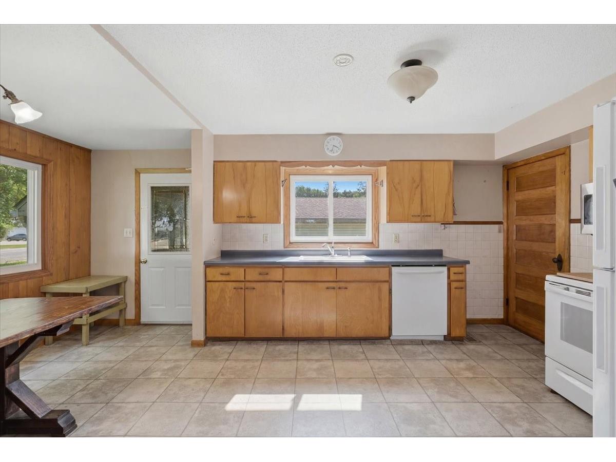 130 N Woodworth Street Elmwood WI 54740 1602840 image9