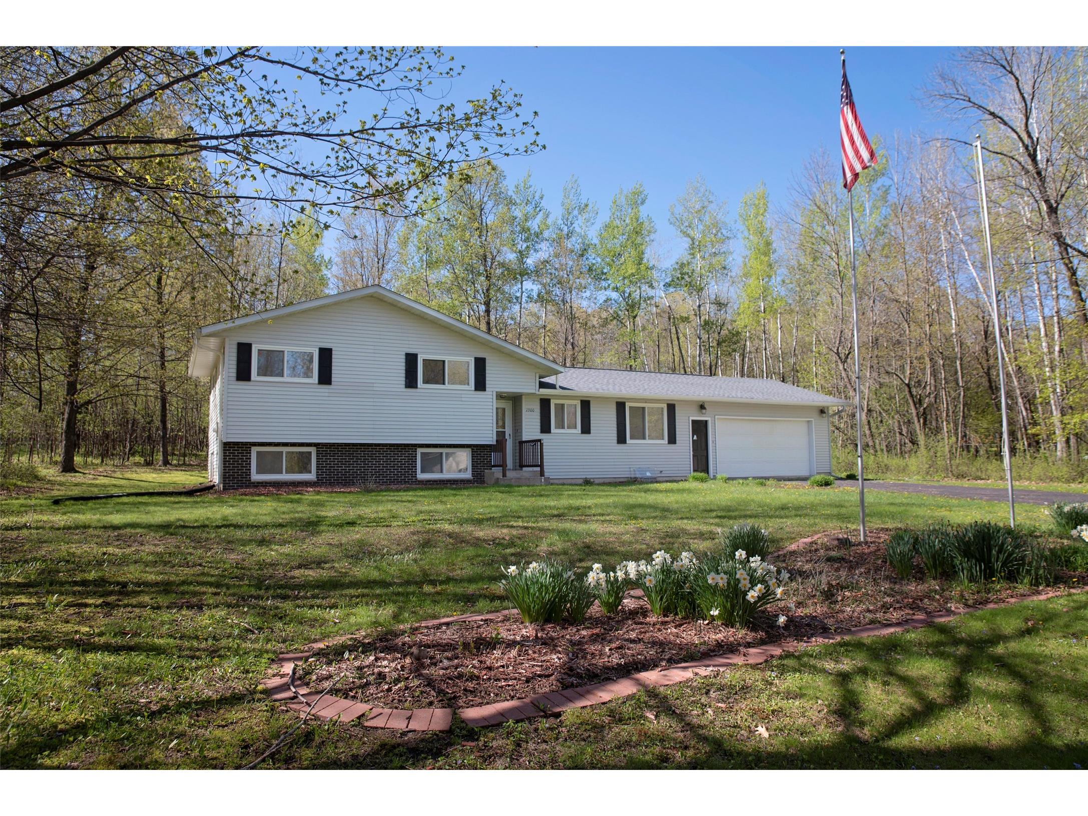 1300 River Avenue Ladysmith WI 54848 1600974 image1