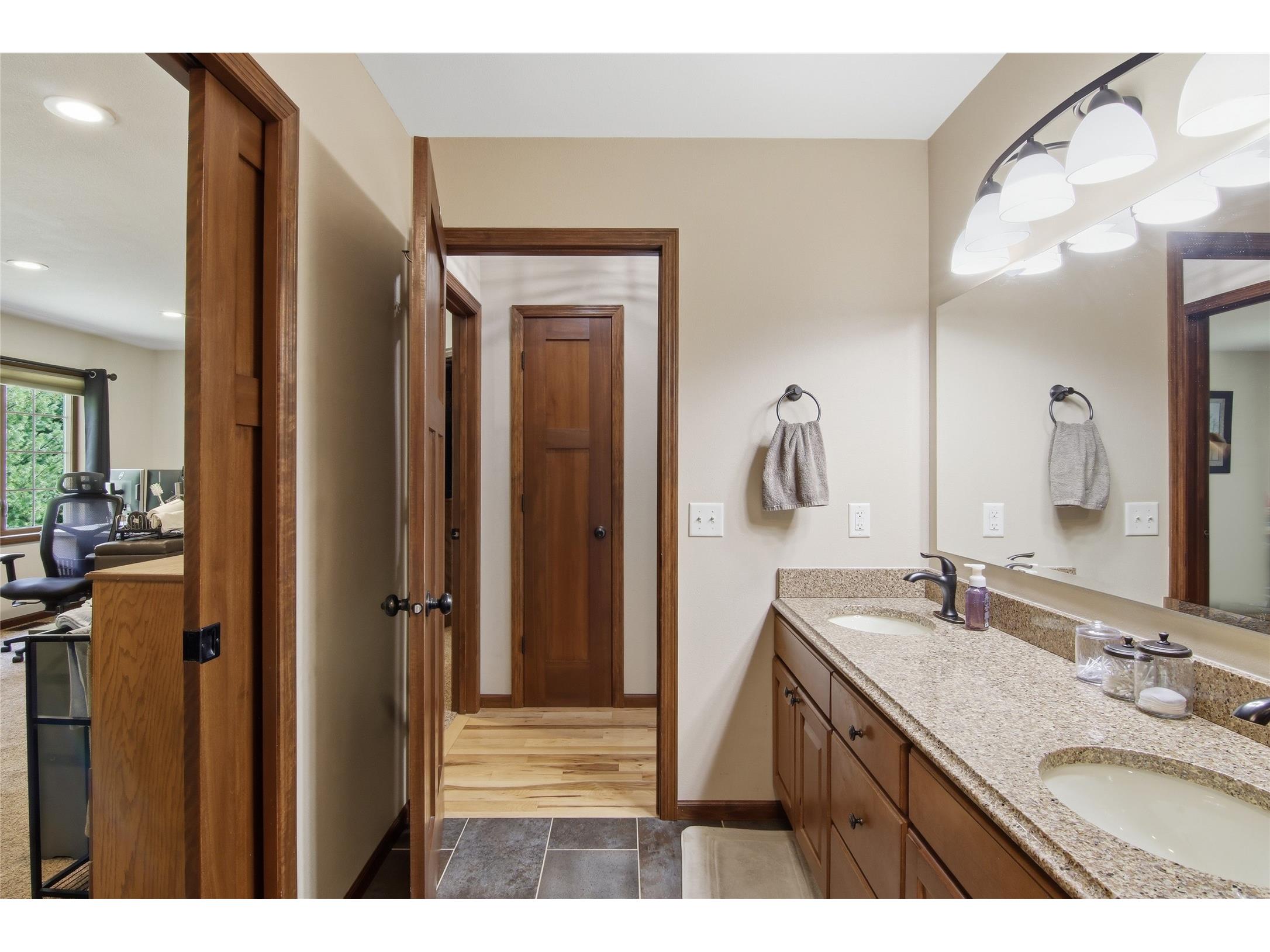 1301 Sandy Ridge Lane Altoona WI 54720 1601778 image14