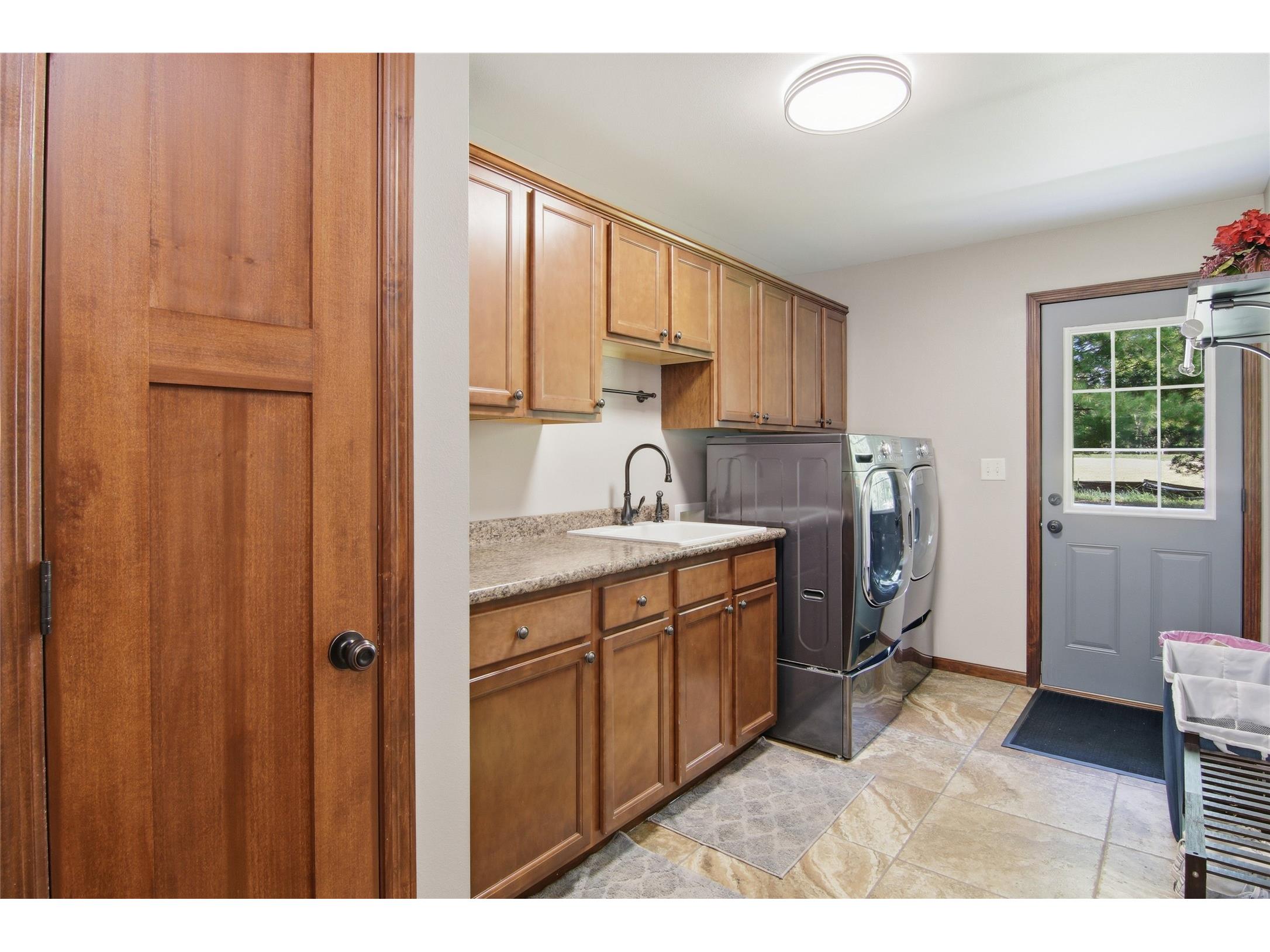 1301 Sandy Ridge Lane Altoona WI 54720 1601778 image20