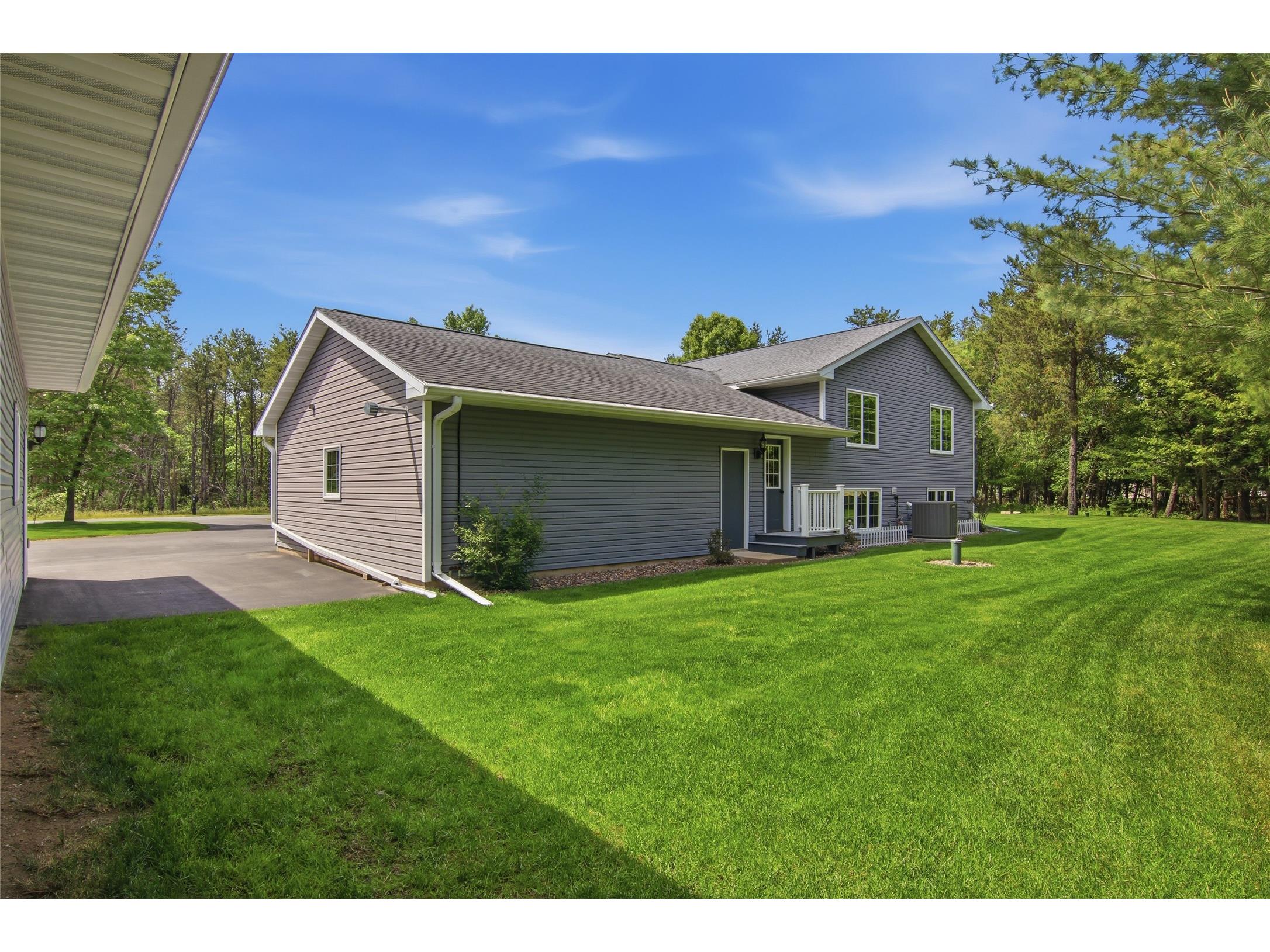 1301 Sandy Ridge Lane Altoona WI 54720 1601778 image27