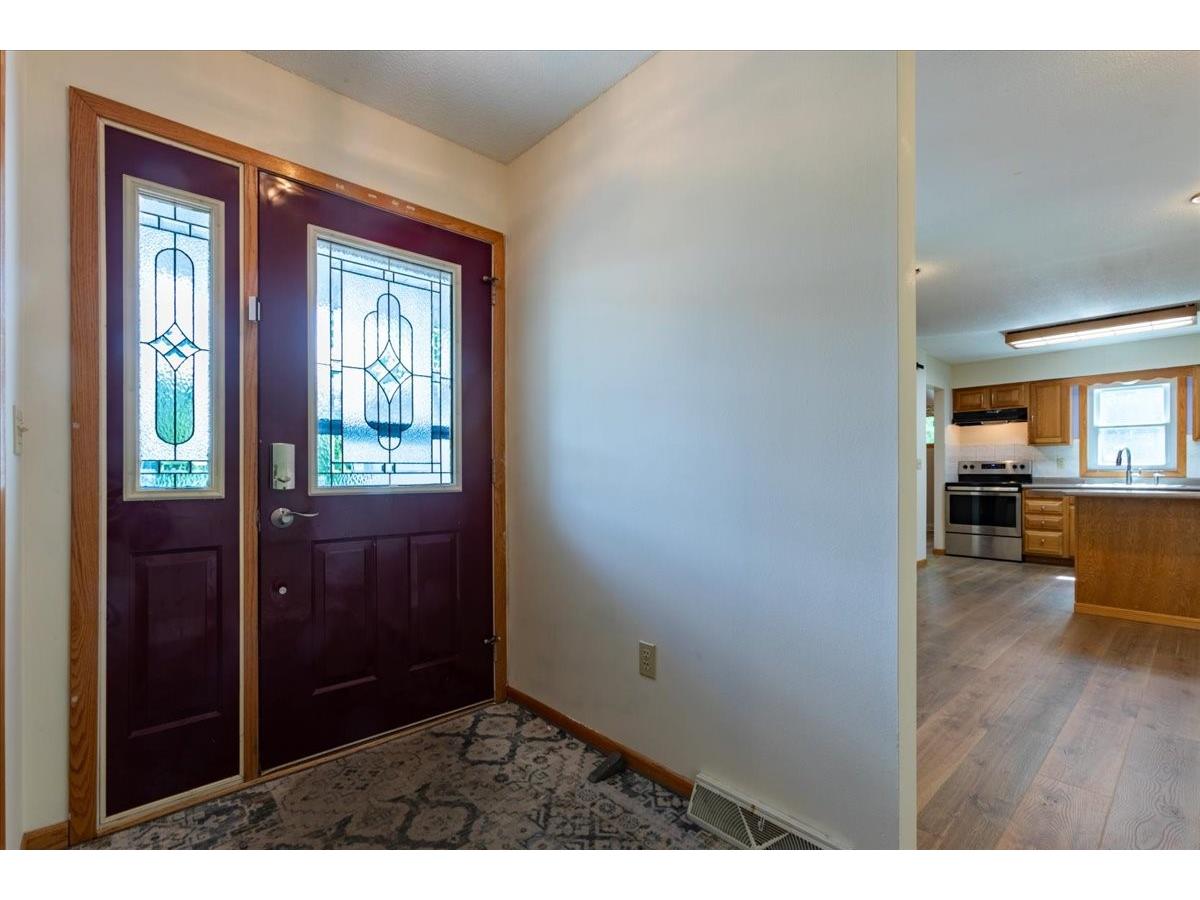 1302 15th Avenue E Menomonie WI 54751 1601251 image13
