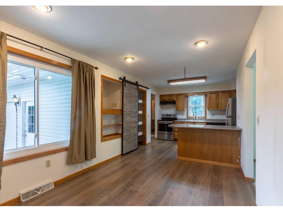 1302 15th Avenue E Menomonie WI 54751 1601251 image14