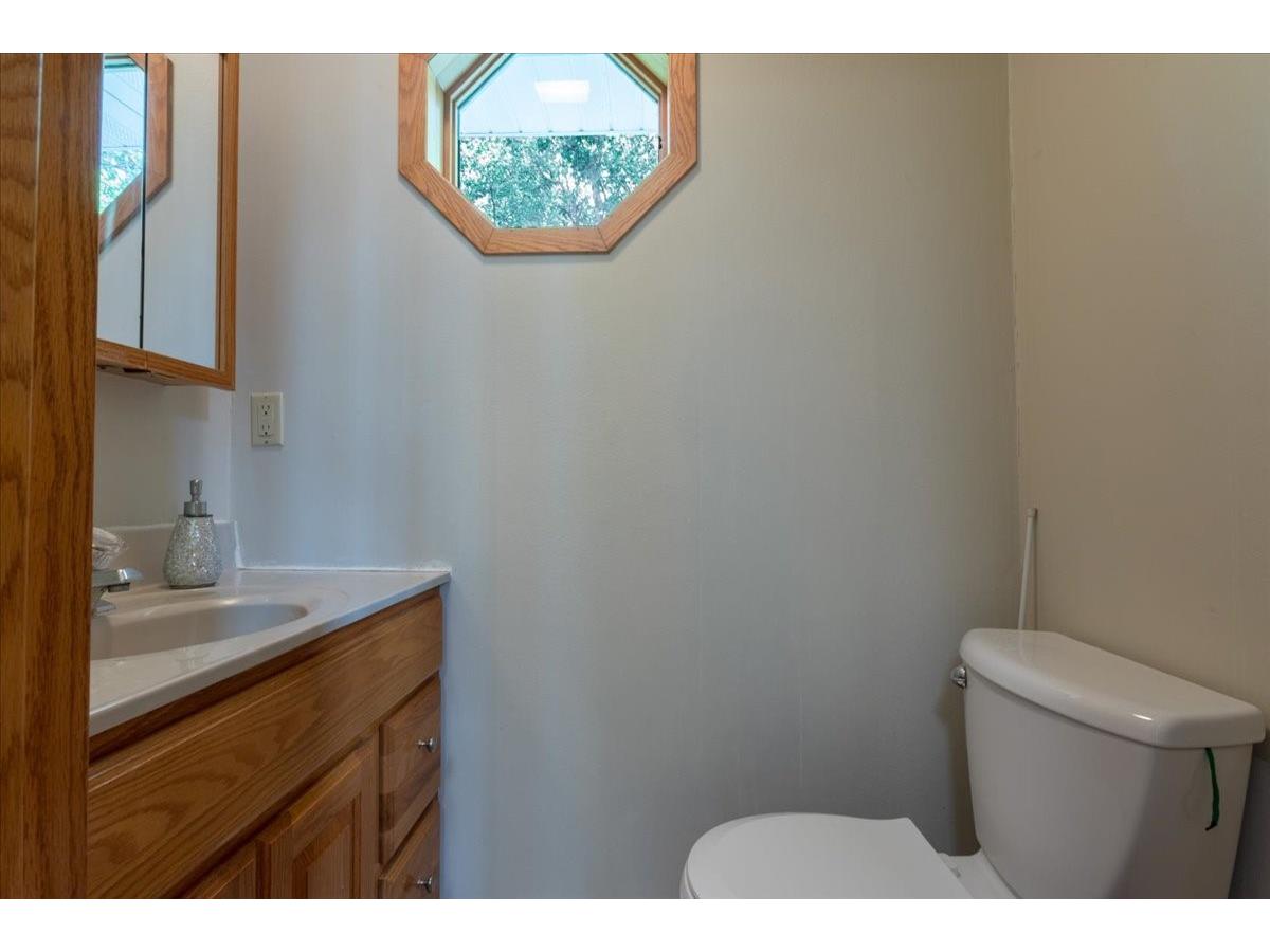 1302 15th Avenue E Menomonie WI 54751 1601251 image35