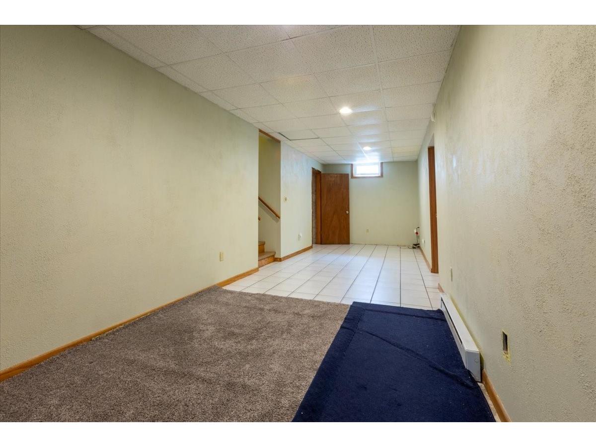 1302 15th Avenue E Menomonie WI 54751 1601251 image42