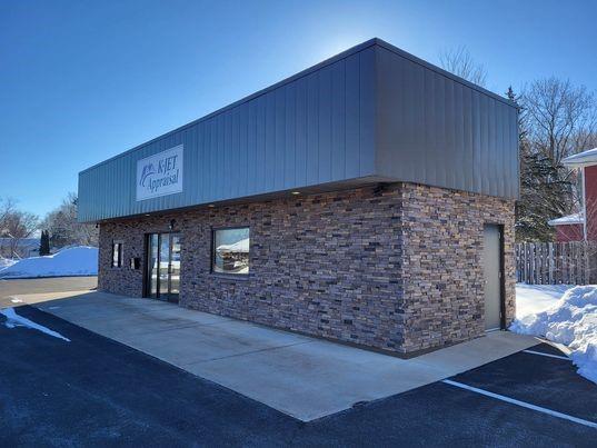 1302 Stout Rd Menomonie WI 54751 1571799 image1