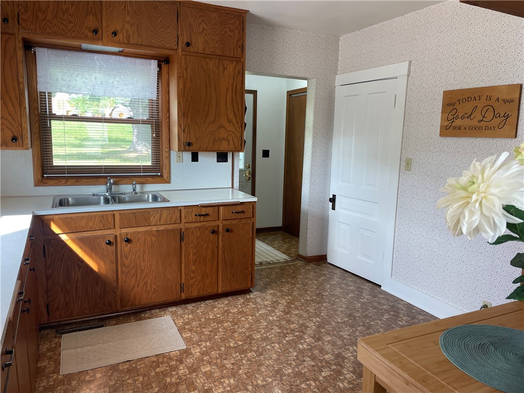 13024 9th Osseo WI 54758 1595803 image22