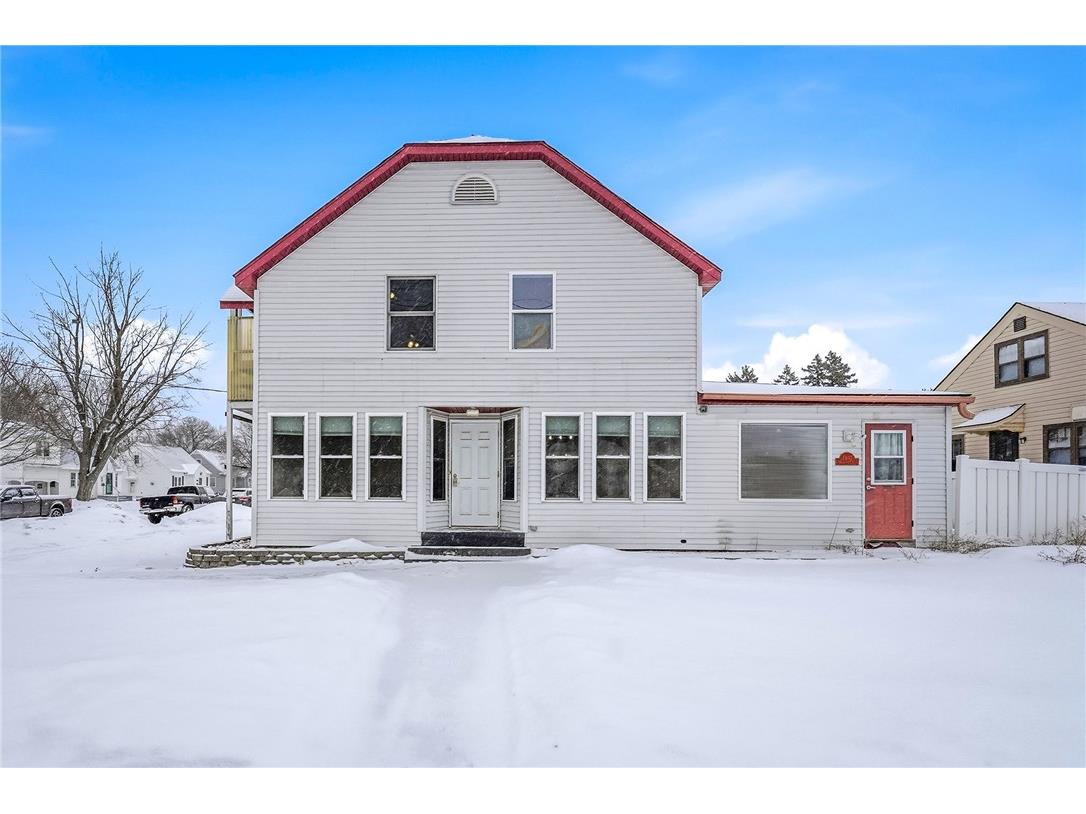 1303 Margaret Street Eau Claire WI 54701 1598333 image1