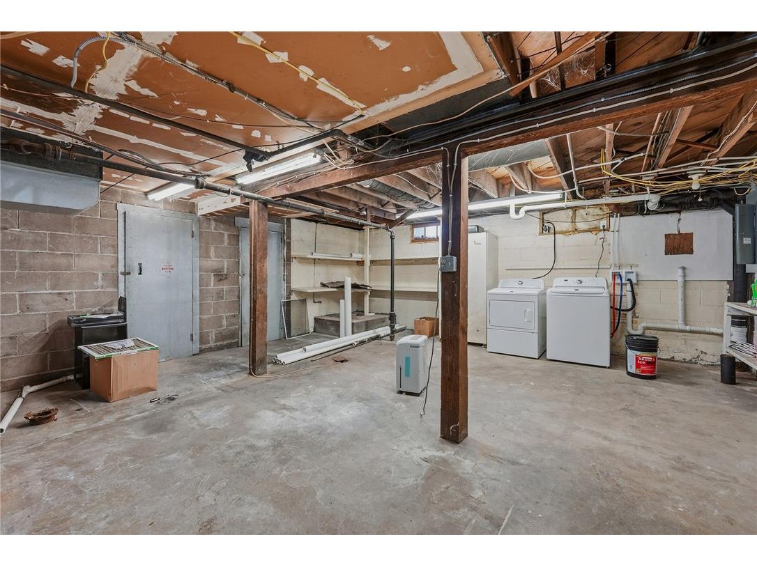 1303 Margaret Street Eau Claire WI 54701 1598333 image30