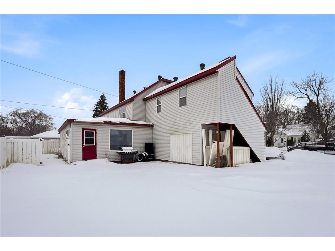 1303 Margaret Street Eau Claire WI 54701 1598333 image35
