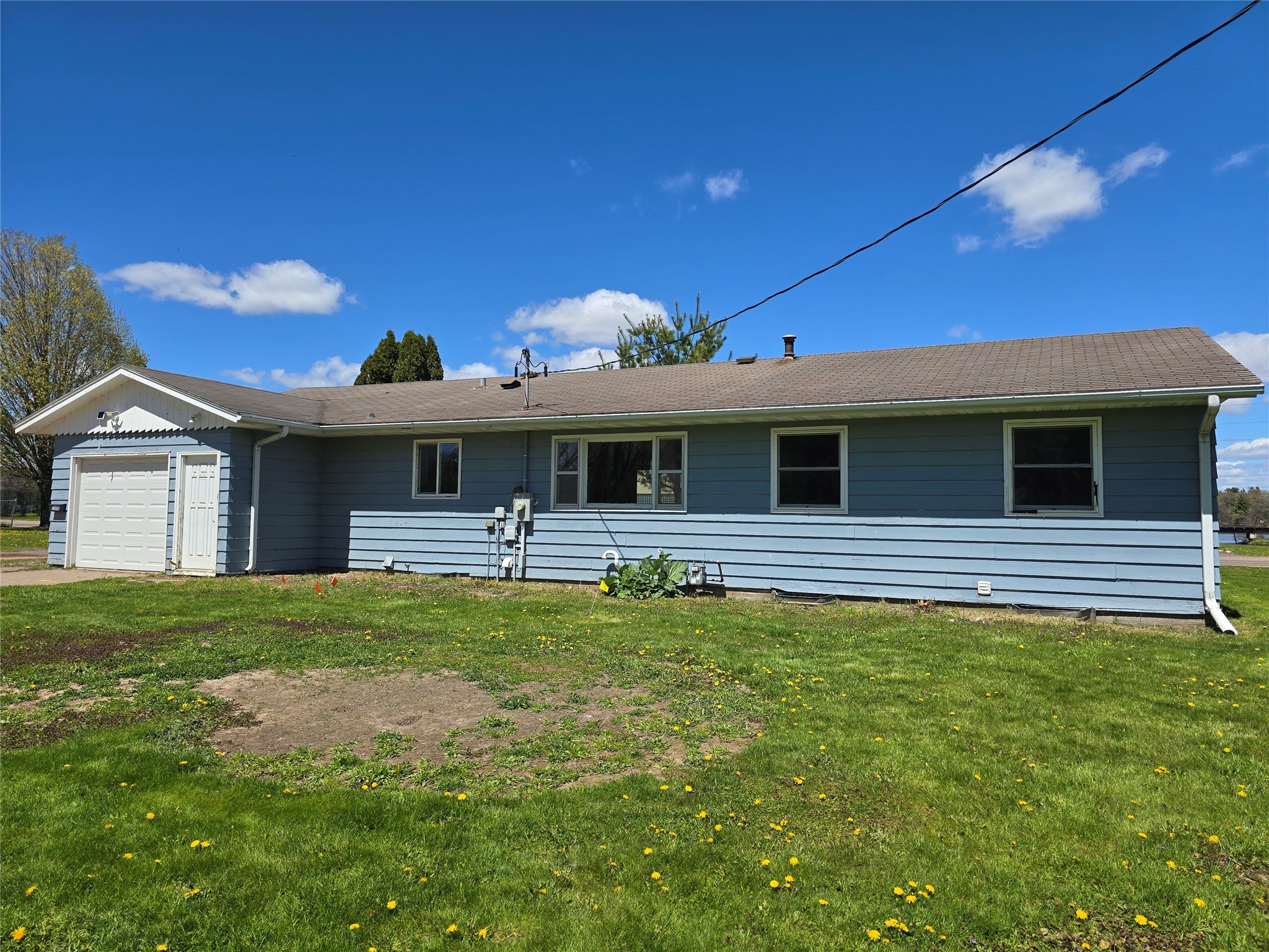 1306 E Division Avenue Barron WI 54812 1601022 image2