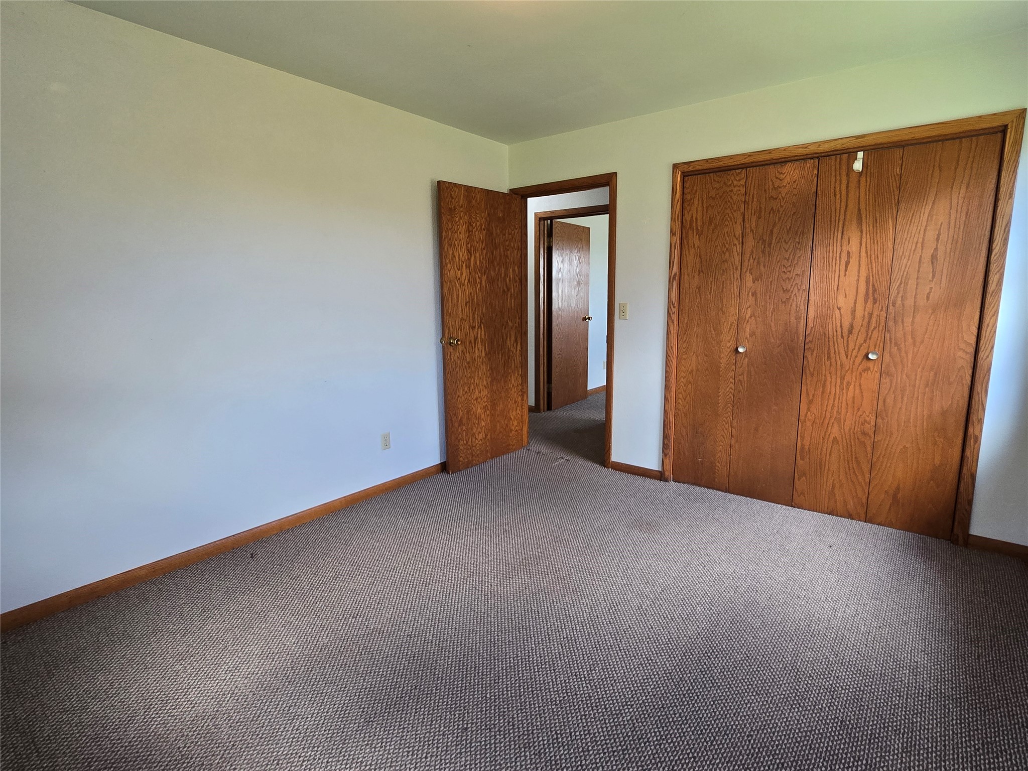 1306 E Division Avenue Barron WI 54812 1601022 image22