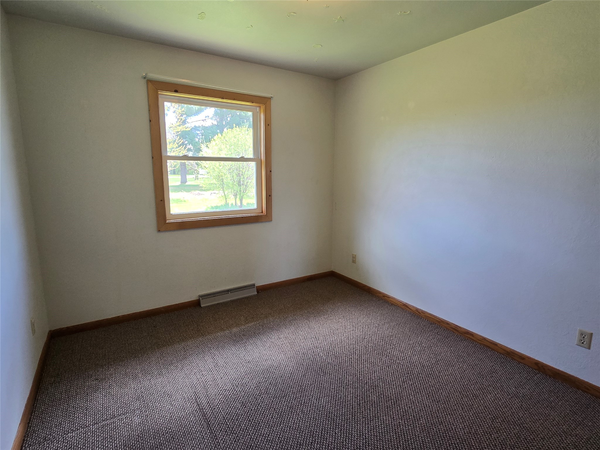 1306 E Division Avenue Barron WI 54812 1601022 image23