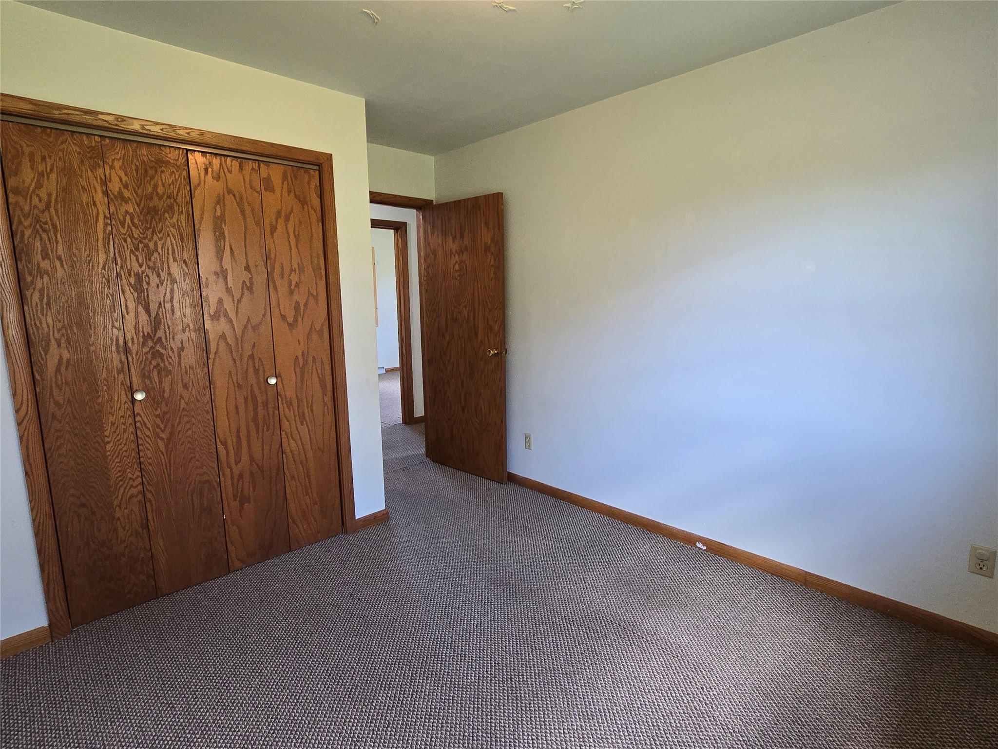 1306 E Division Avenue Barron WI 54812 1601022 image24