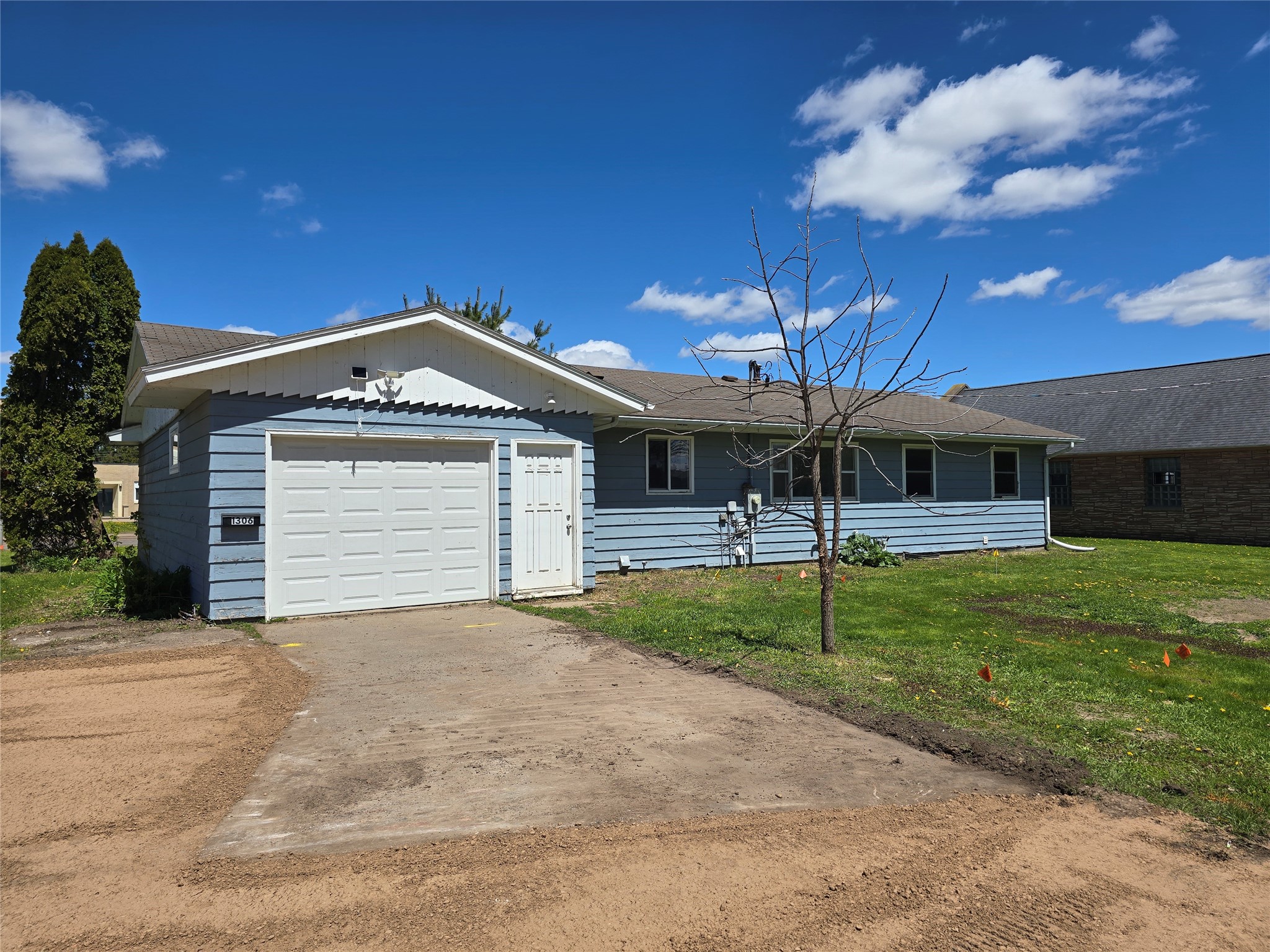 1306 E Division Avenue Barron WI 54812 1601022 image3