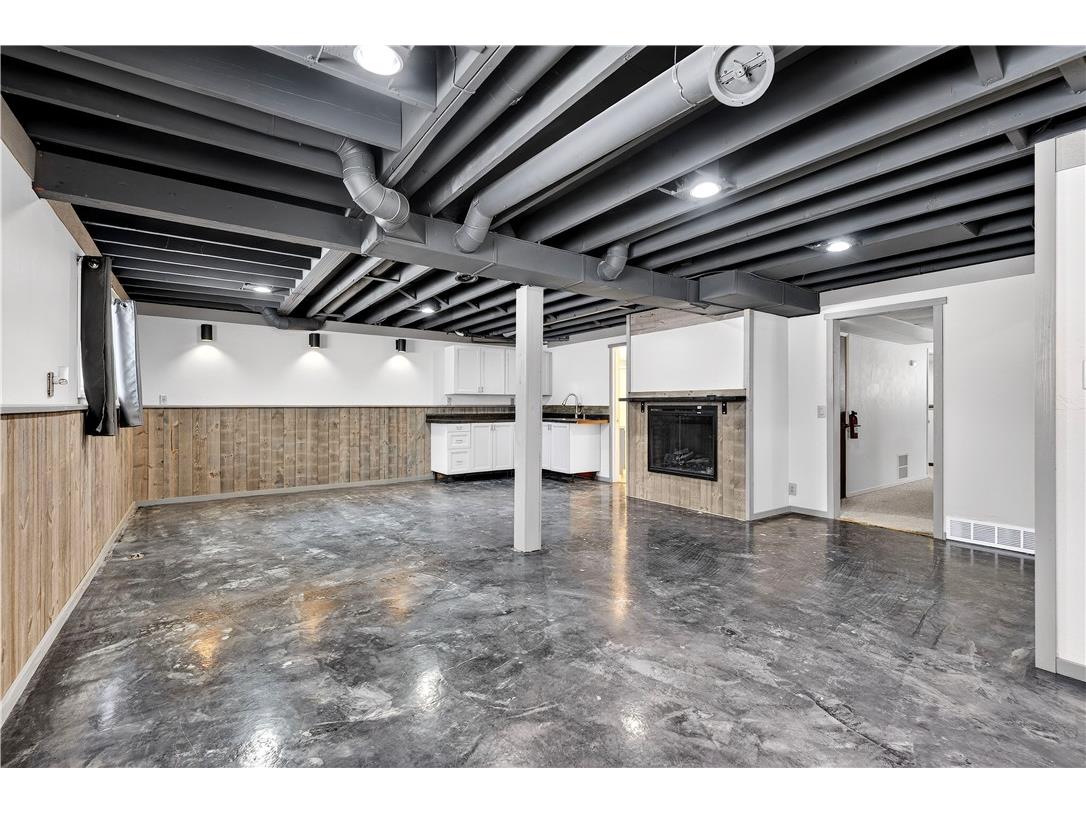 131 3rd Avenue S Dallas WI 54733 1598412 image35