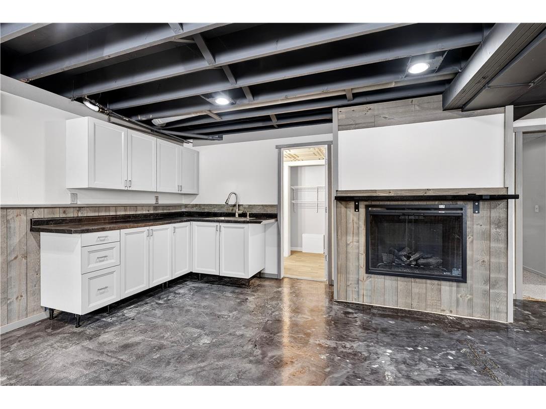 131 3rd Avenue S Dallas WI 54733 1598412 image36