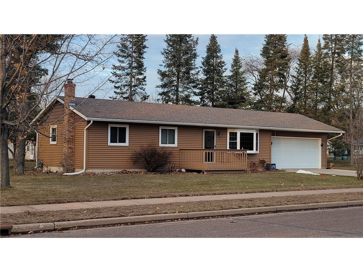 1310 Edgewood Lane Eau Claire WI 54703 1579437 image1