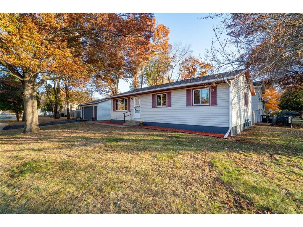1311 Edgewood Lane Eau Claire WI 54703 1586977 image1