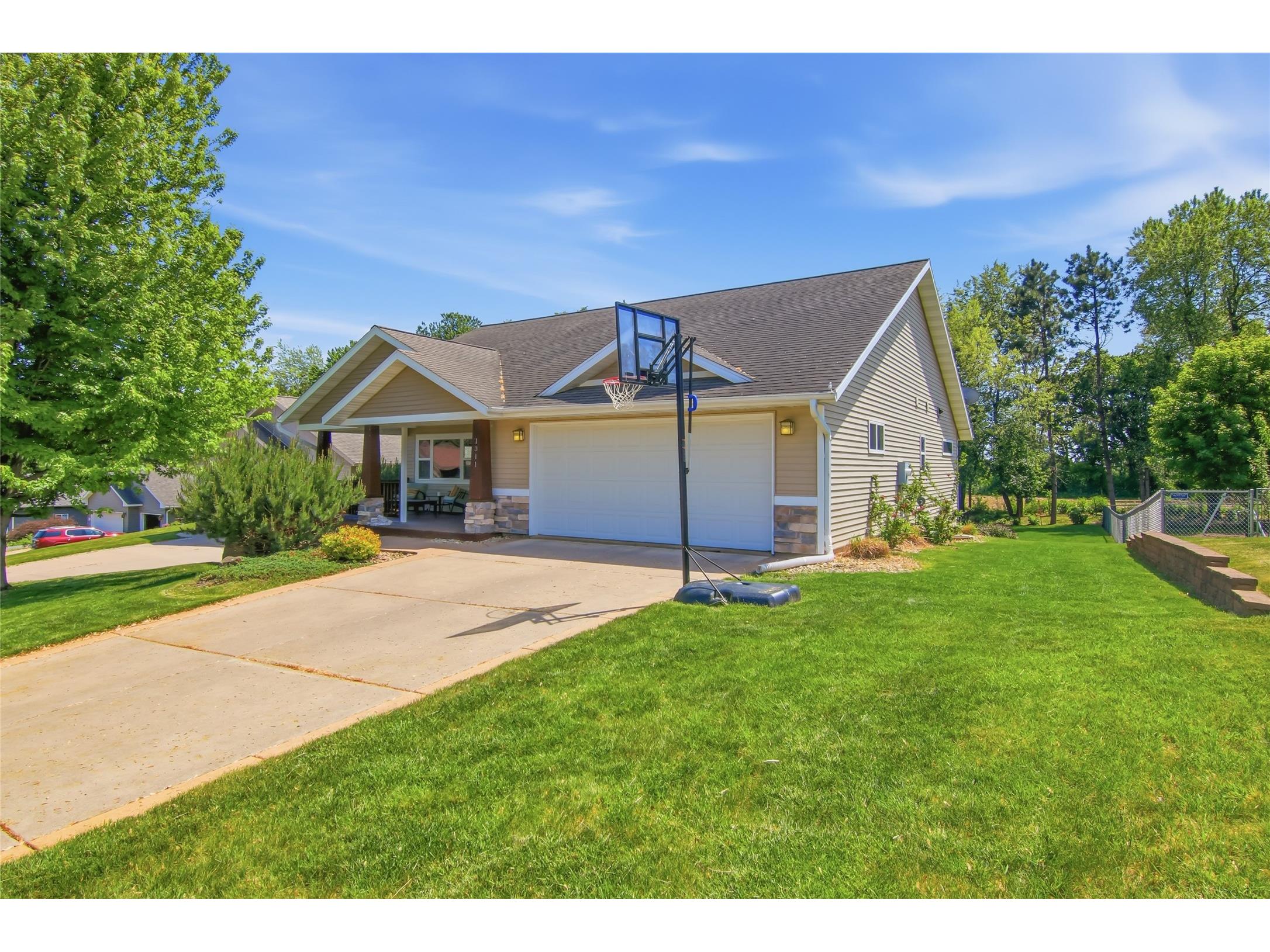 1311 Stephi Road Eau Claire WI 54703 1601430 image28