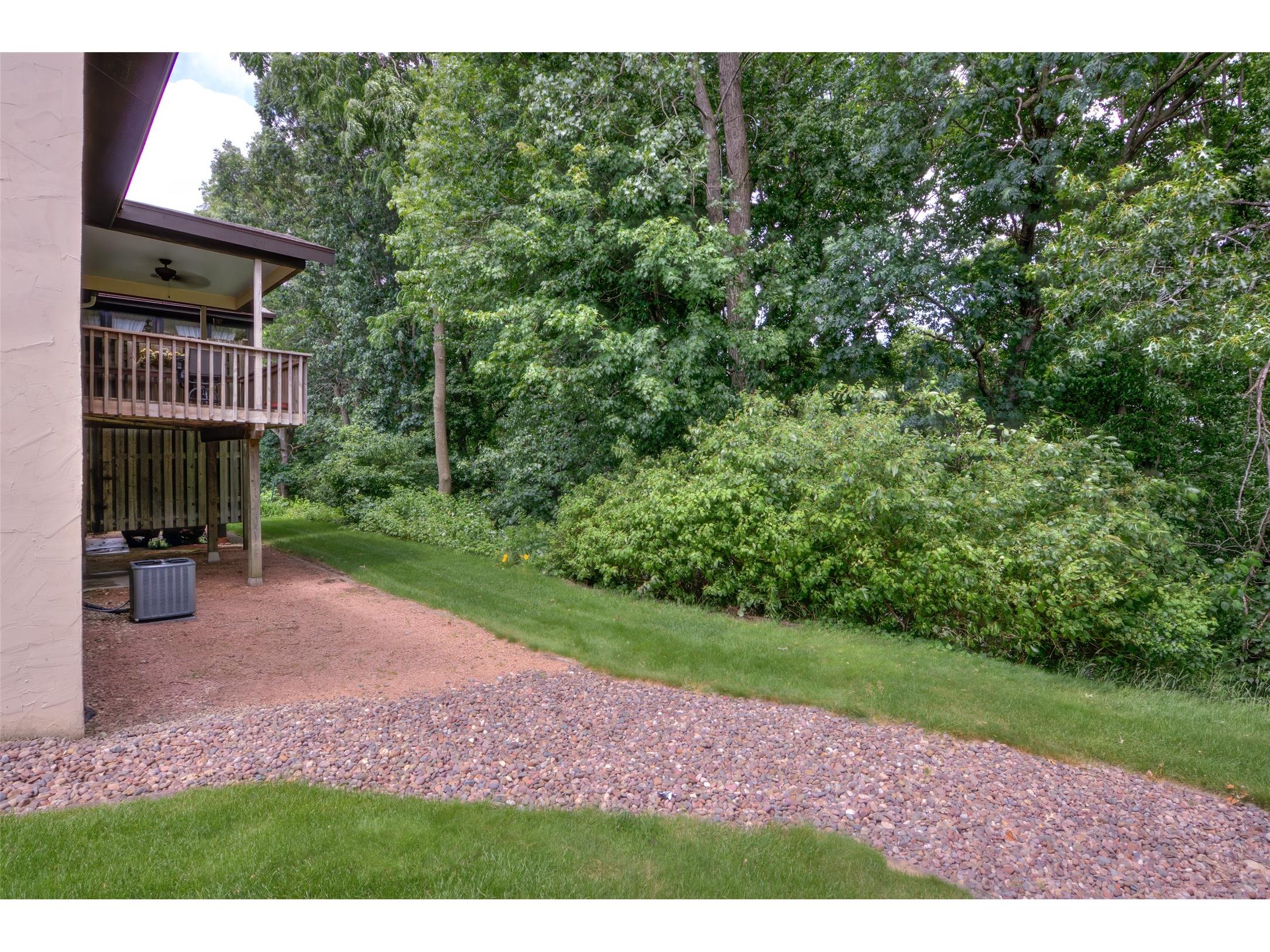 1312 Knollwood Trail Altoona WI 54720 1602773 image38
