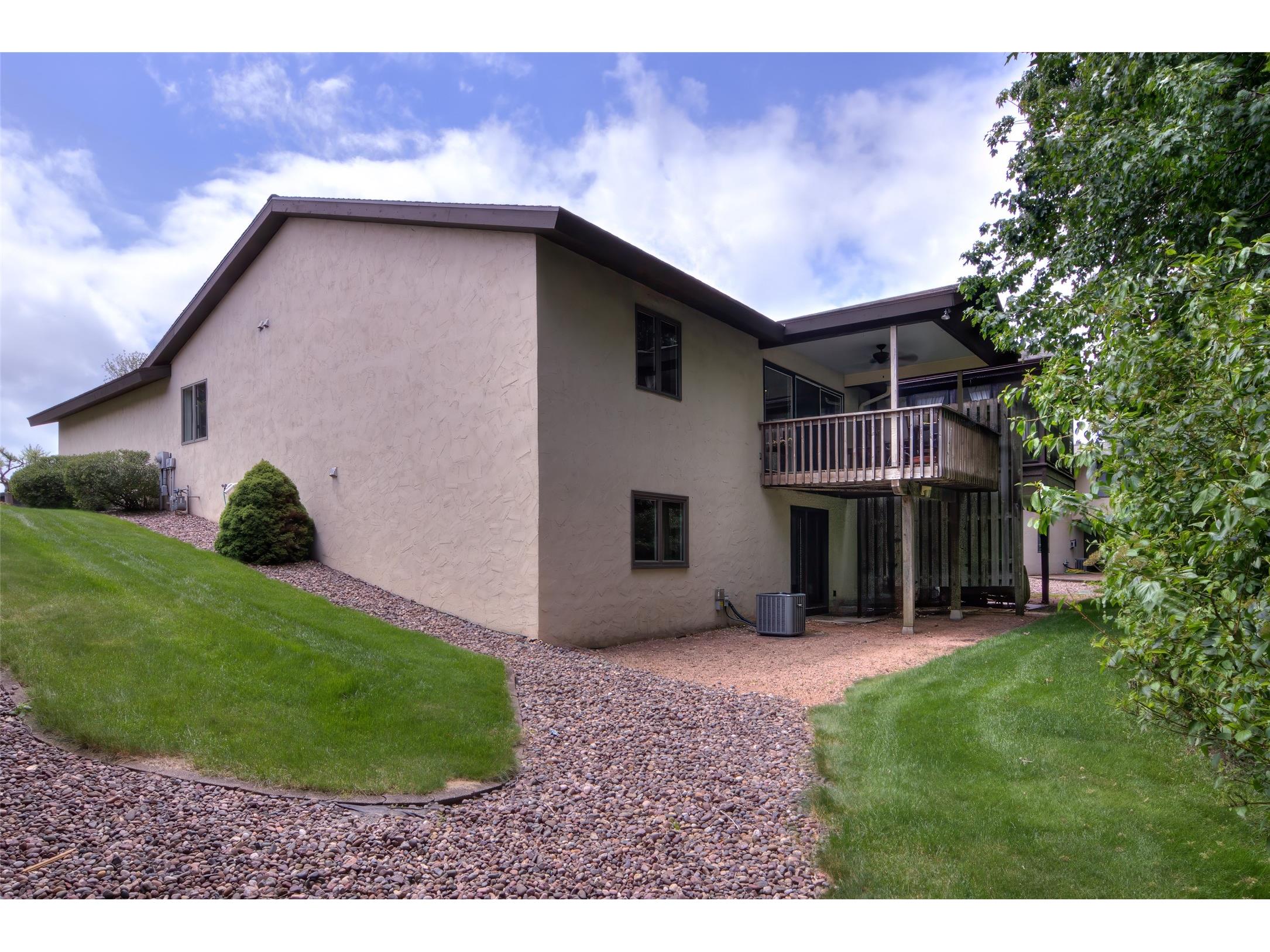 1312 Knollwood Trail Altoona WI 54720 1602773 image39