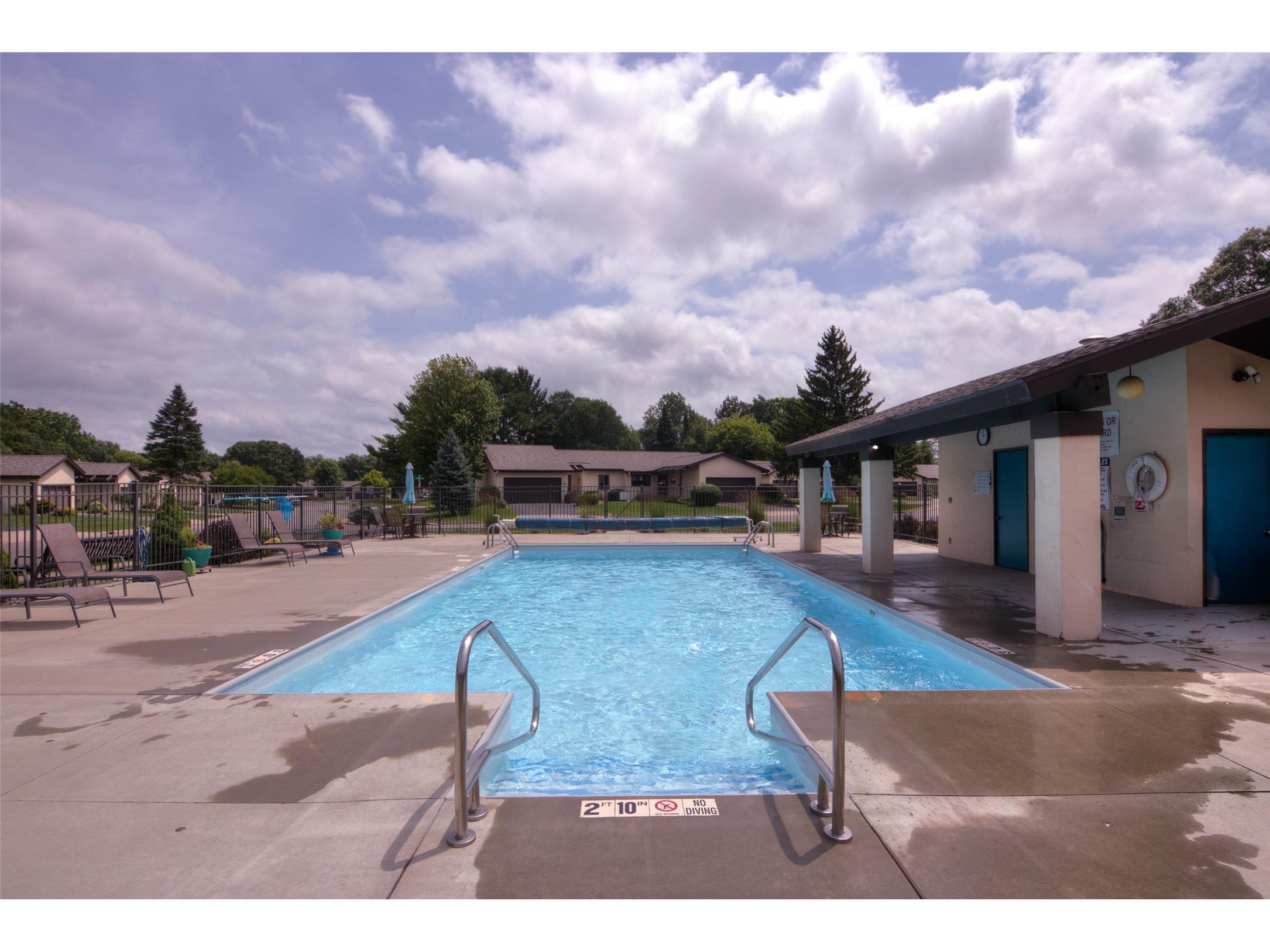 1312 Knollwood Trail Altoona WI 54720 1602773 image49