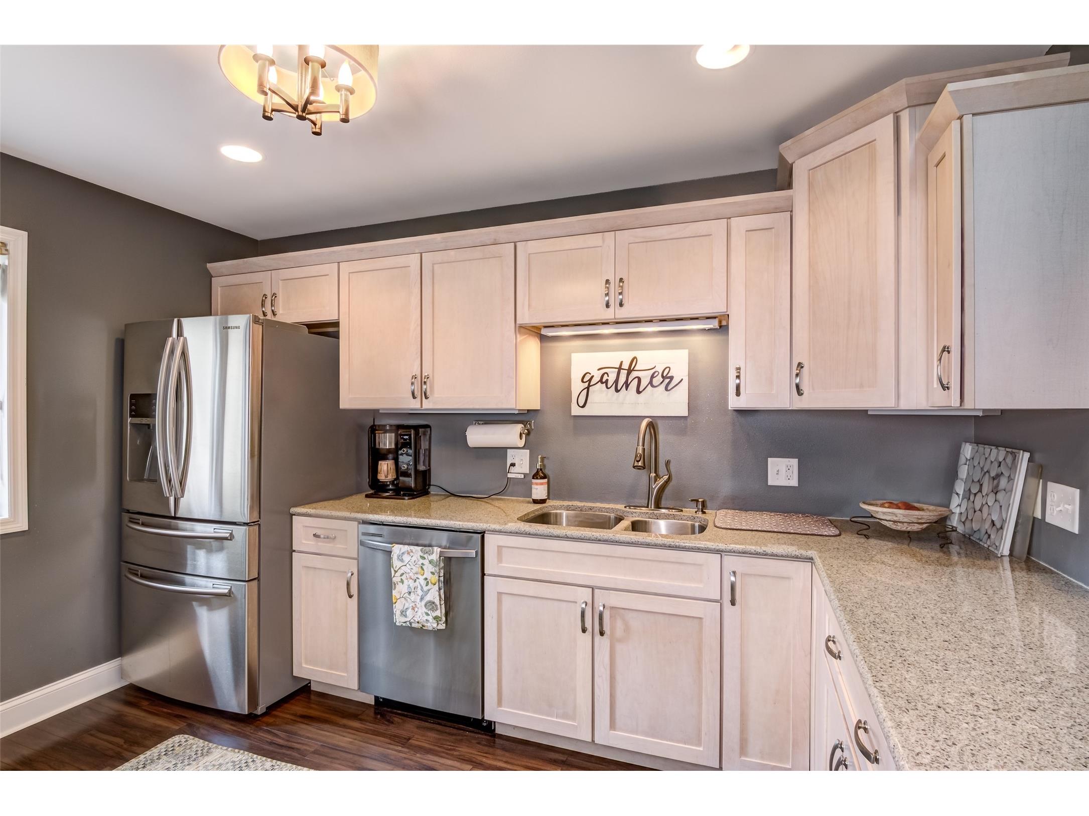 1312 Knollwood Trail Altoona WI 54720 1602773 image7