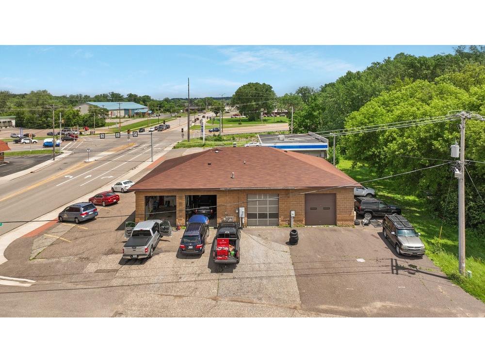 1317 Menomonie Street Eau Claire WI 54703 1588256 image1