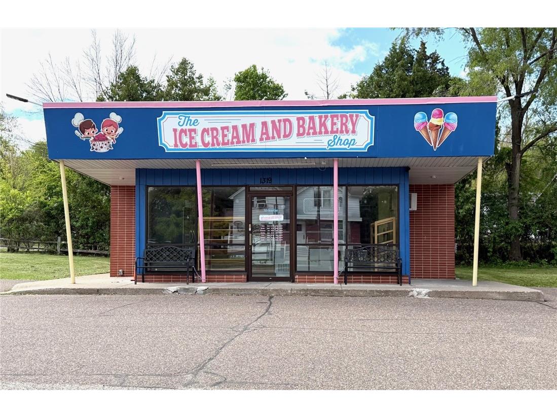 1319 Birch Street Eau Claire WI 54703 1591885 image1