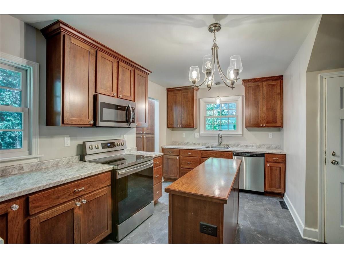 1319 Oakwood Avenue Menomonie WI 54751 1602899 image15