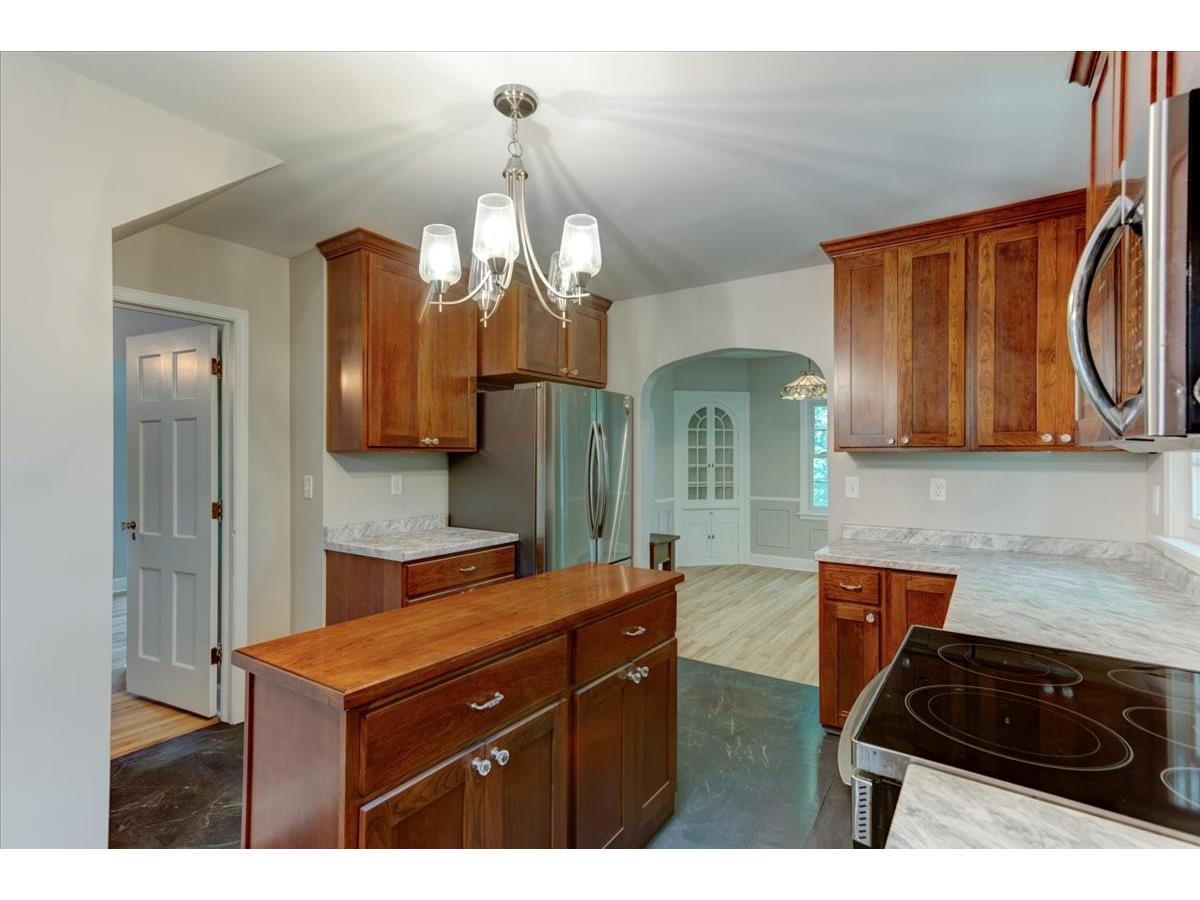 1319 Oakwood Avenue Menomonie WI 54751 1602899 image16