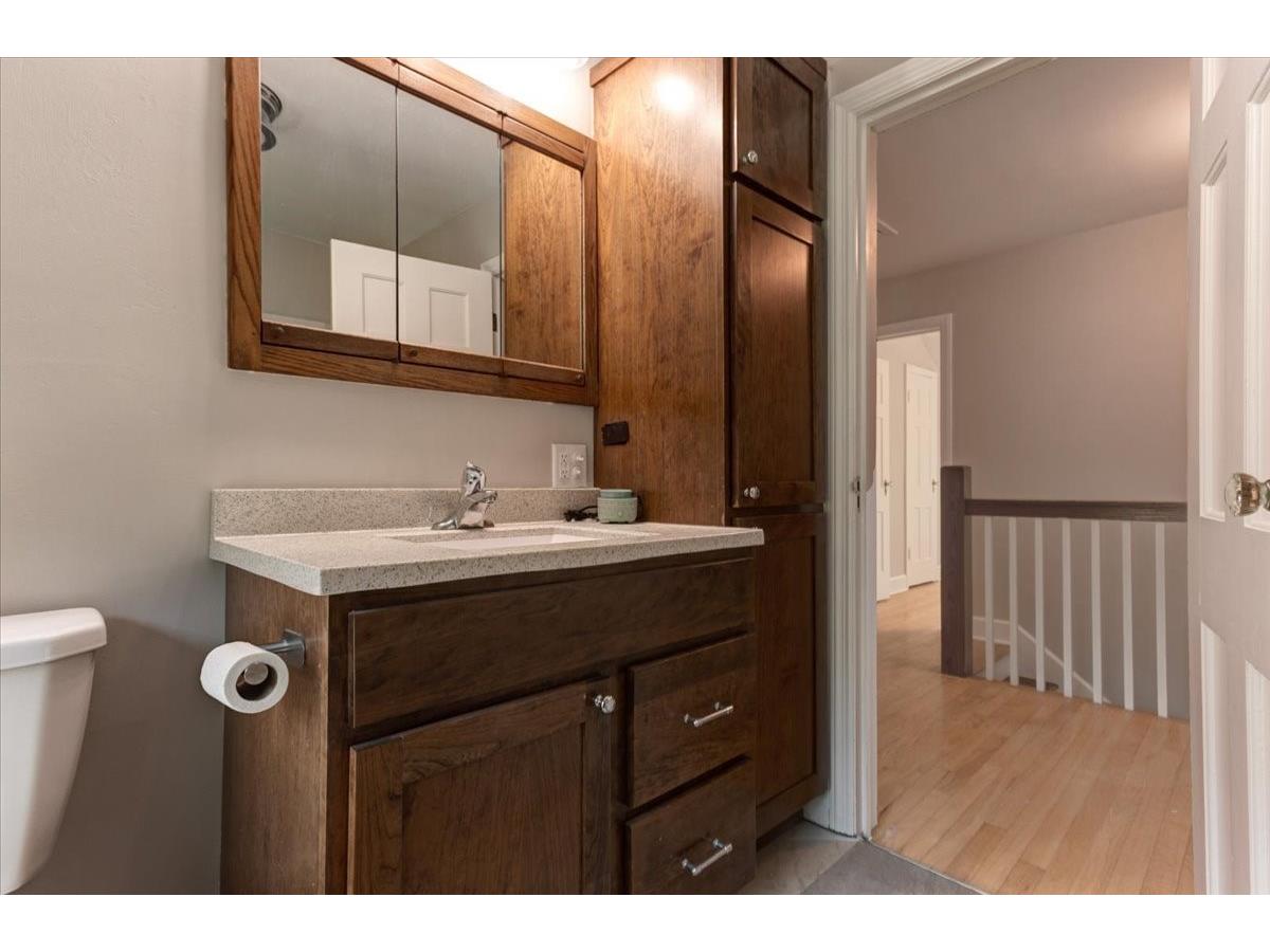 1319 Oakwood Avenue Menomonie WI 54751 1602899 image19