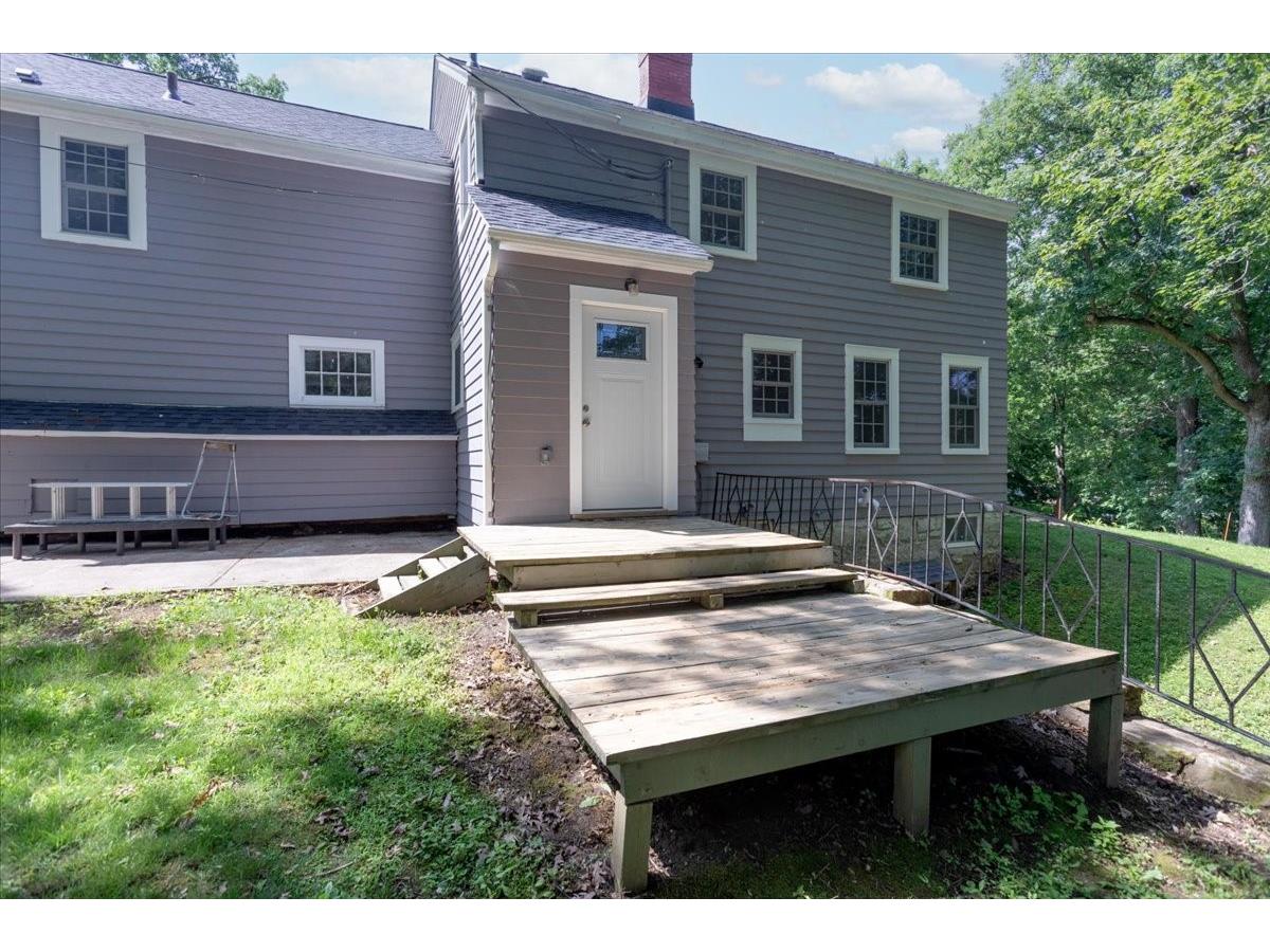 1319 Oakwood Avenue Menomonie WI 54751 1602899 image44