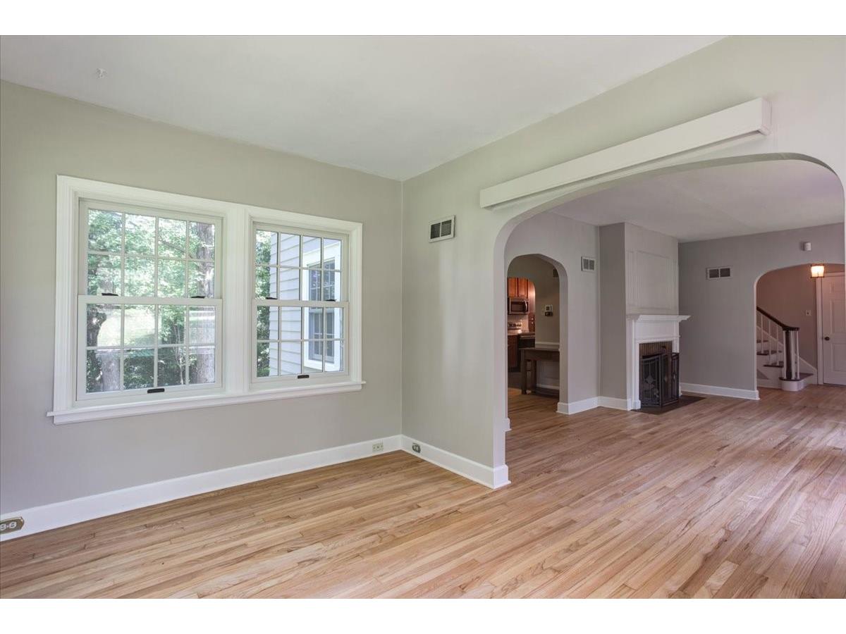 1319 Oakwood Avenue Menomonie WI 54751 1602899 image9
