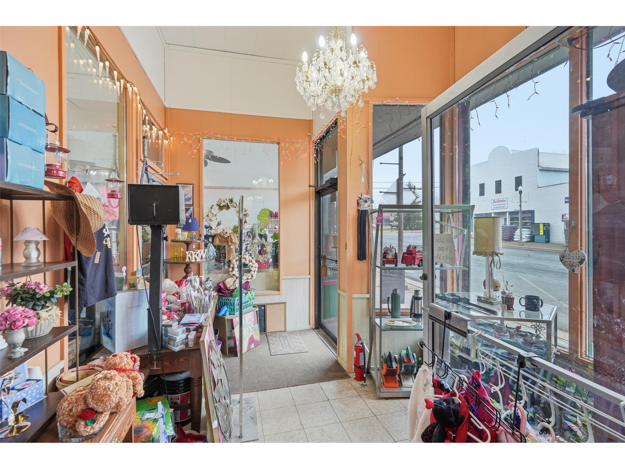 132 E Oak Street Glenwood City WI 54013 1600172 image3