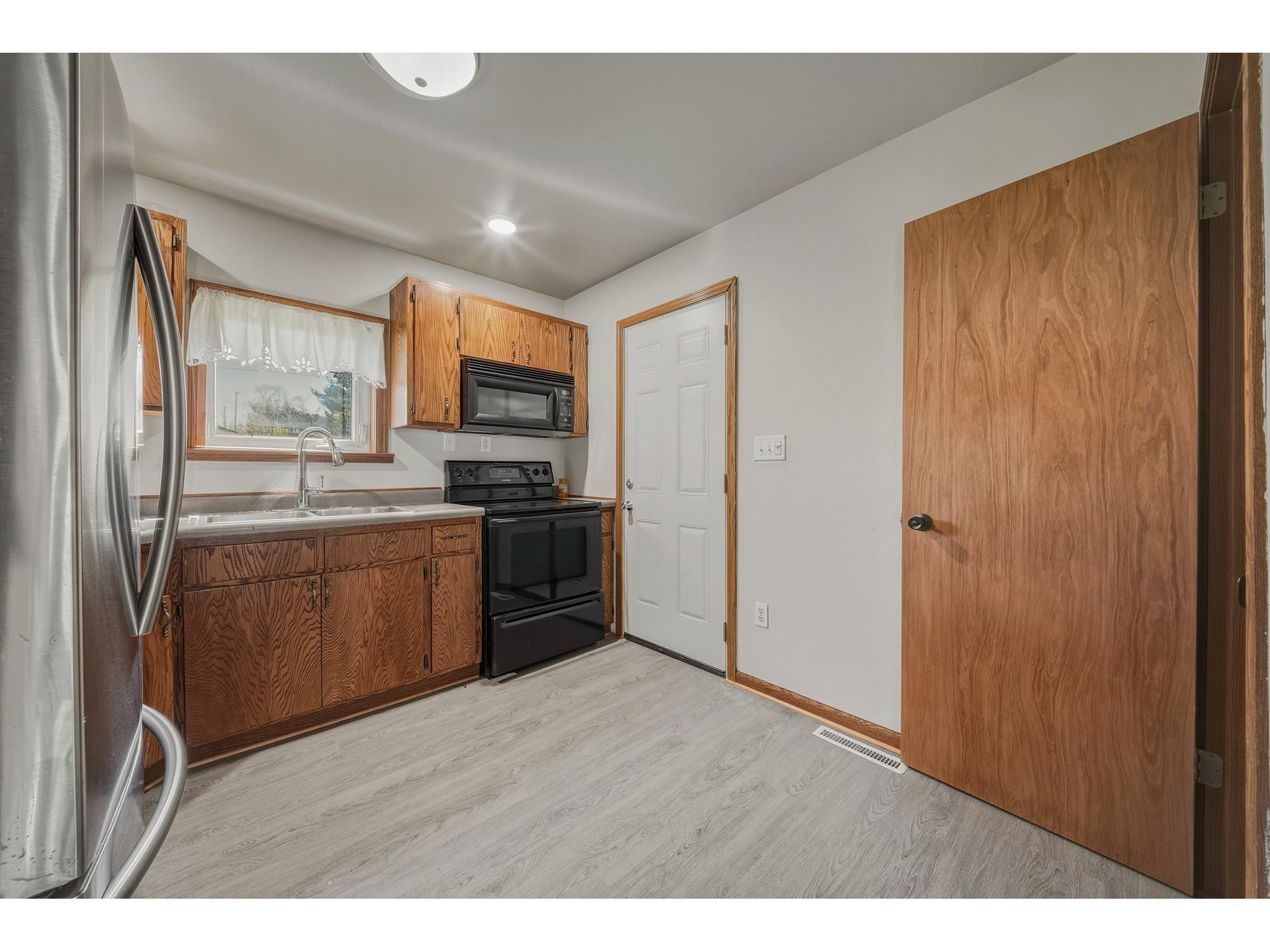 132 N Jackson Street Boyd WI 54726 1600882 image12