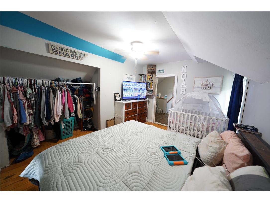 1320 Douglas Street Menomonie WI 54751 1596054 image13