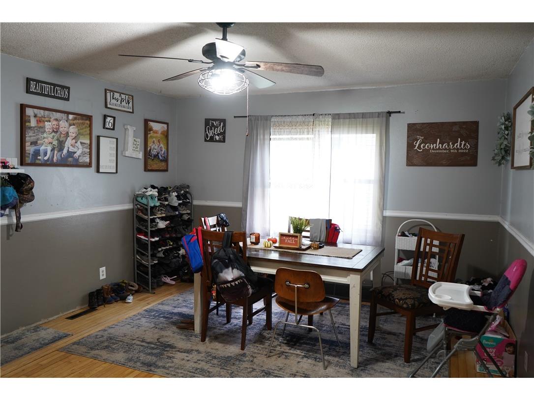 1320 Douglas Street Menomonie WI 54751 1596054 image8