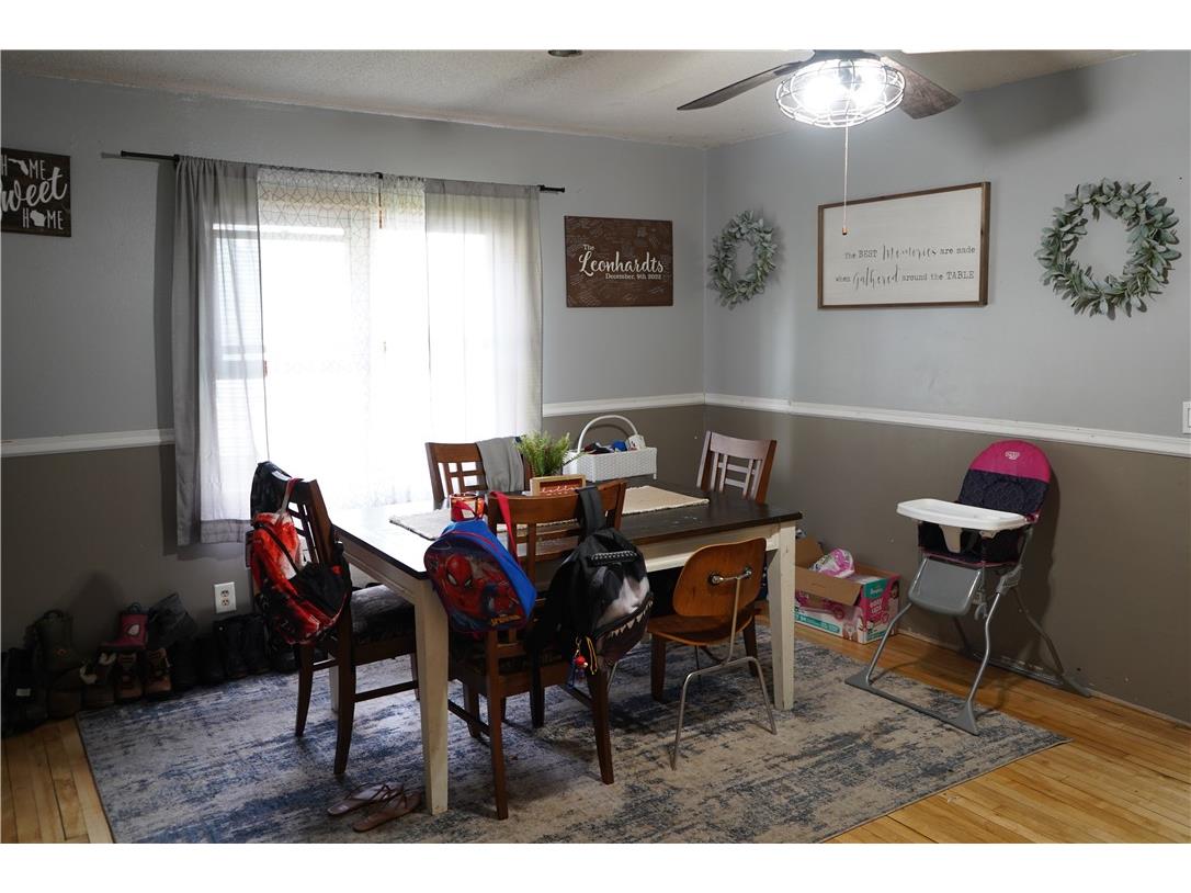 1320 Douglas Street Menomonie WI 54751 1596054 image9