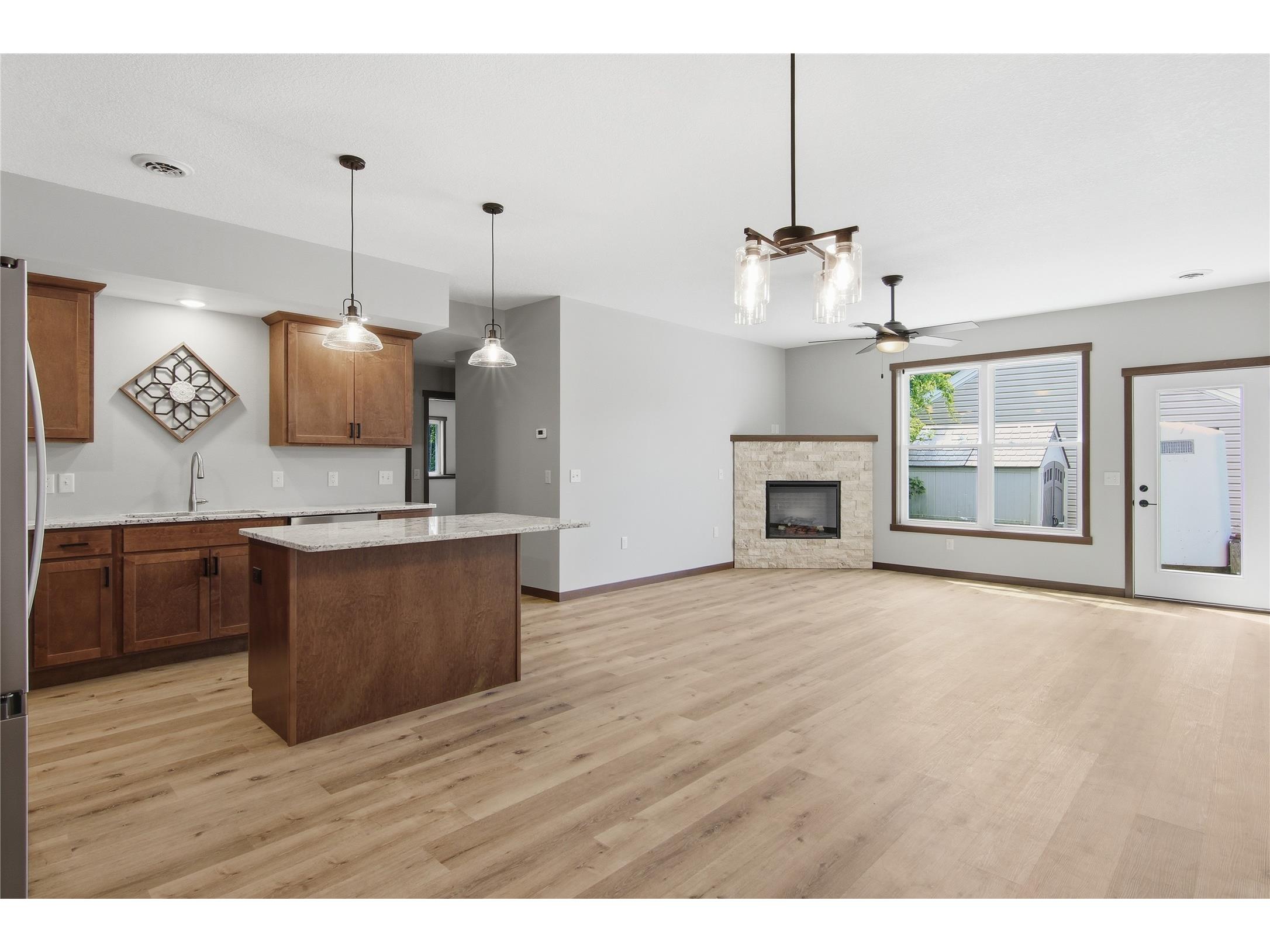 1321 Carpenter Avenue Eau Claire WI 54703 1602671 image15