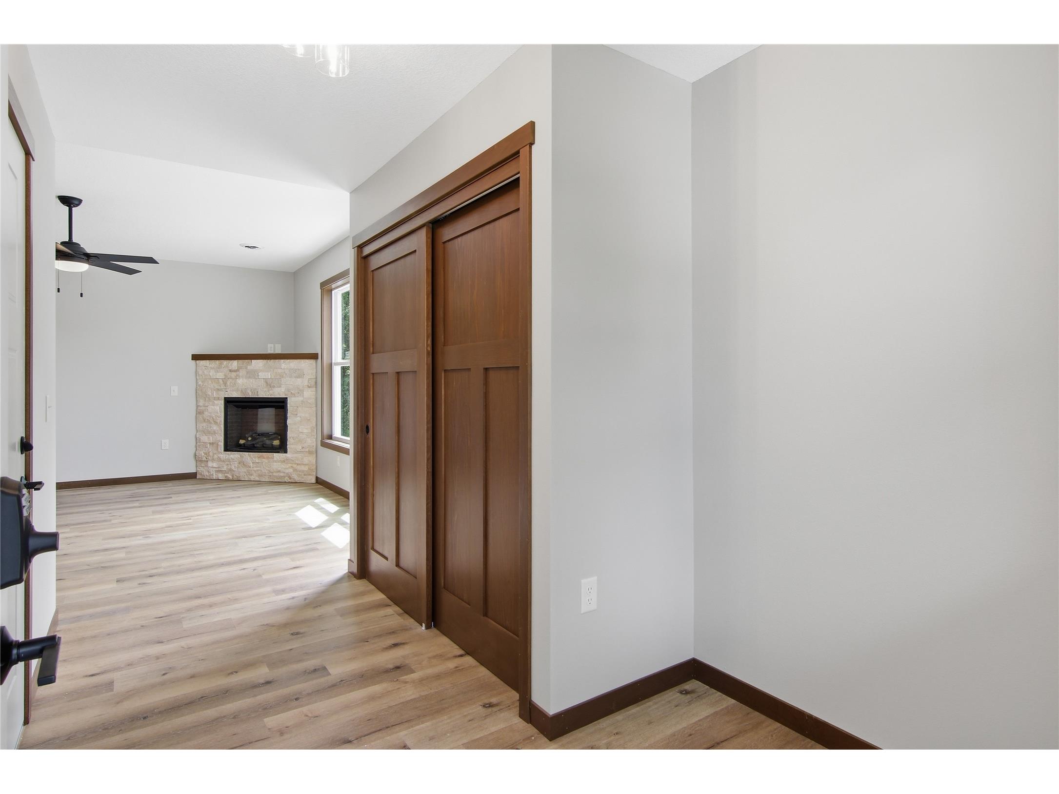 1321 Carpenter Avenue Eau Claire WI 54703 1602671 image2