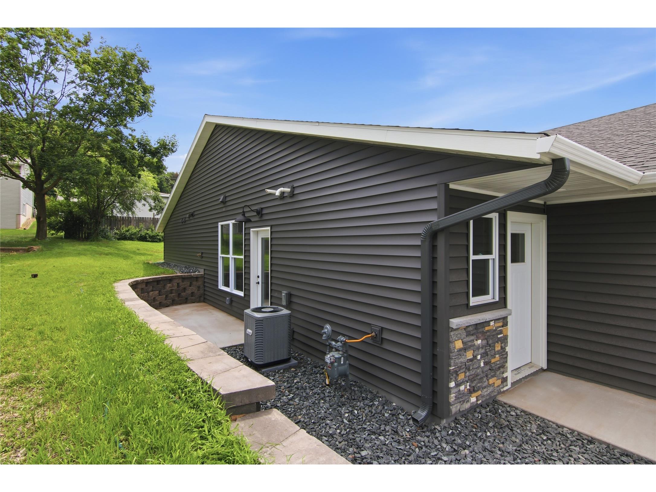 1321 Carpenter Avenue Eau Claire WI 54703 1602671 image34