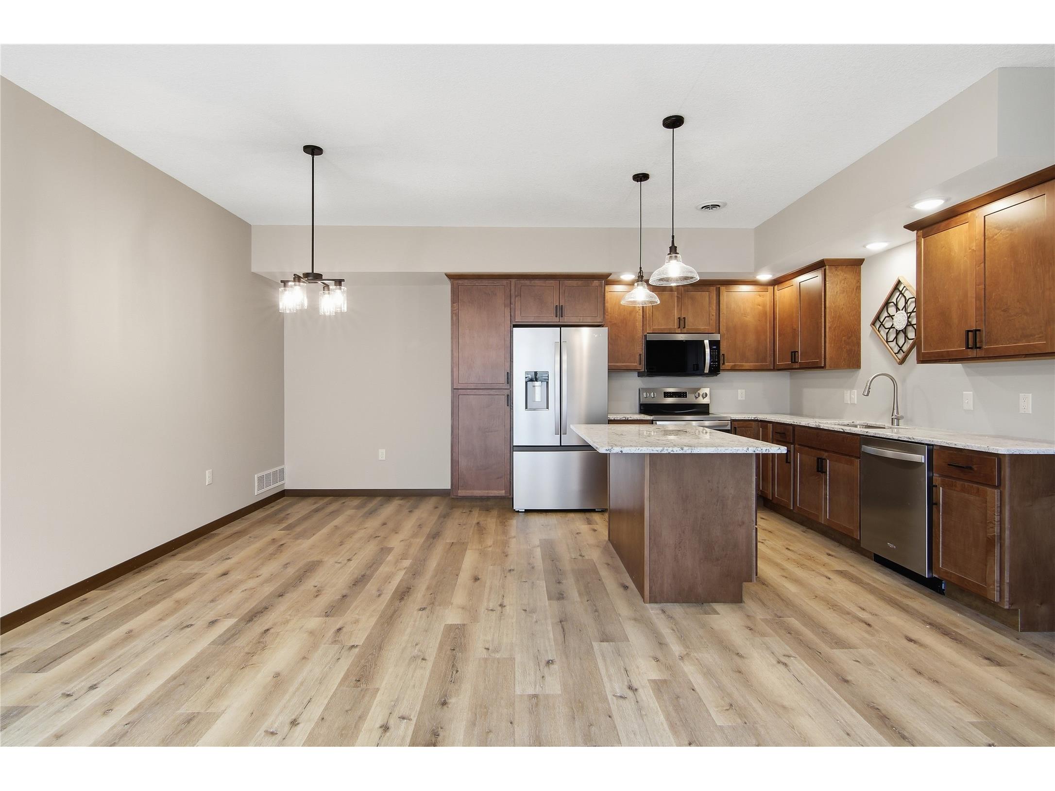 1321 Carpenter Avenue Eau Claire WI 54703 1602671 image9
