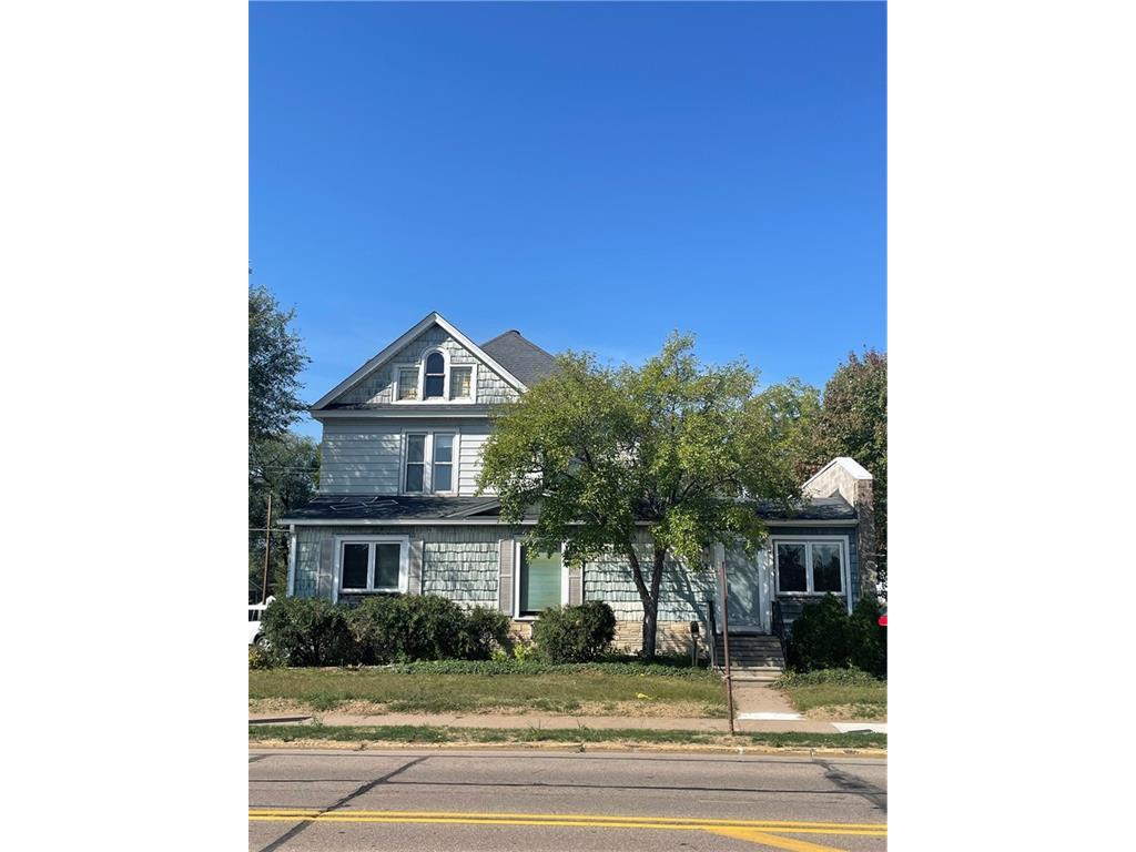 1321 S Broadway Street #1 Menomonie WI 54751 1576642 image1