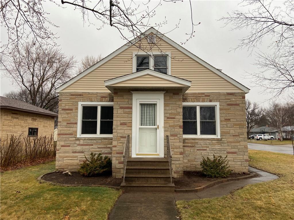 1324 Eddy Lane, Eau Claire, WI 54703 MLS 1551521 Edina Realty