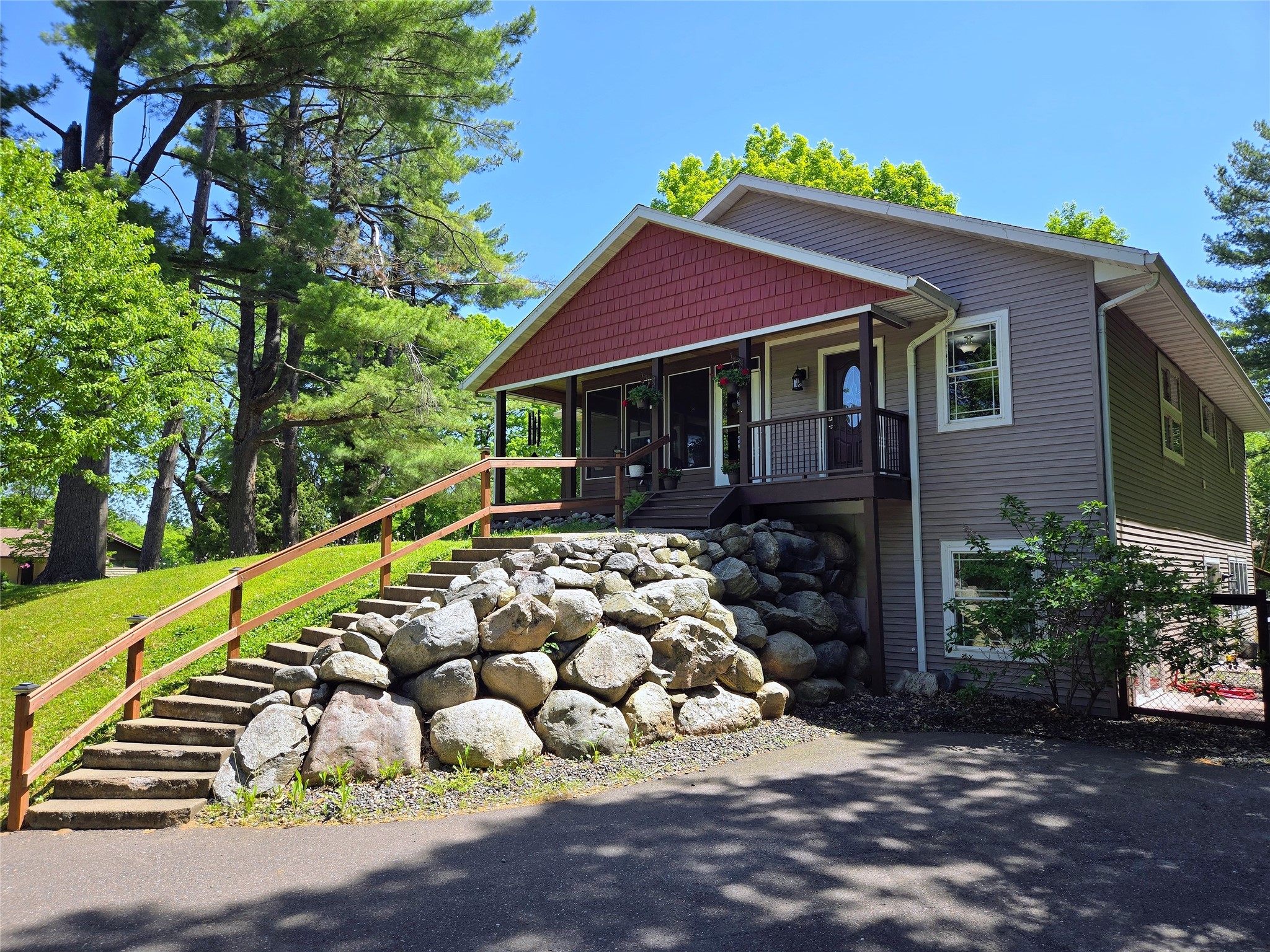 1325 Island Avenue Cumberland WI 54829 1601678 image8