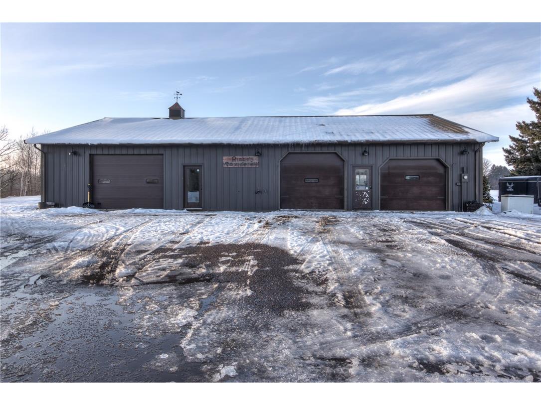 1337 15th Avenue Barron WI 54812 - Yellow 1597733 image4