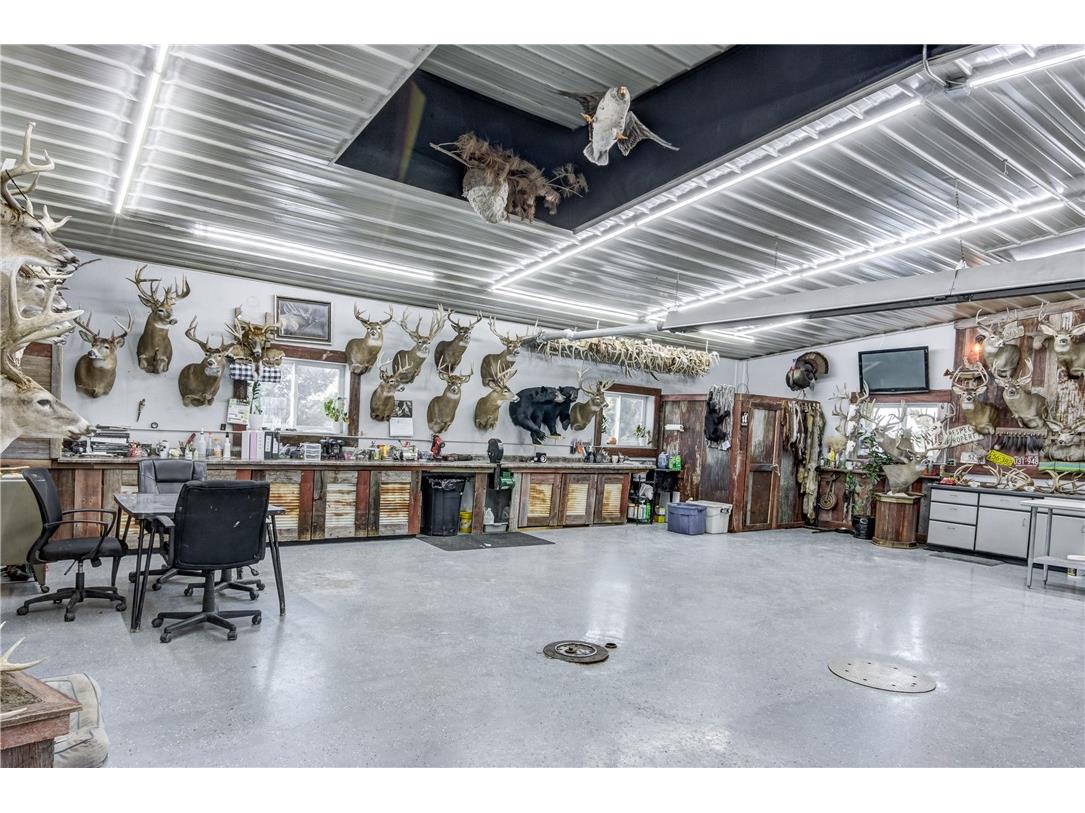 1337 15th Avenue Barron WI 54812 - Yellow 1597733 image43